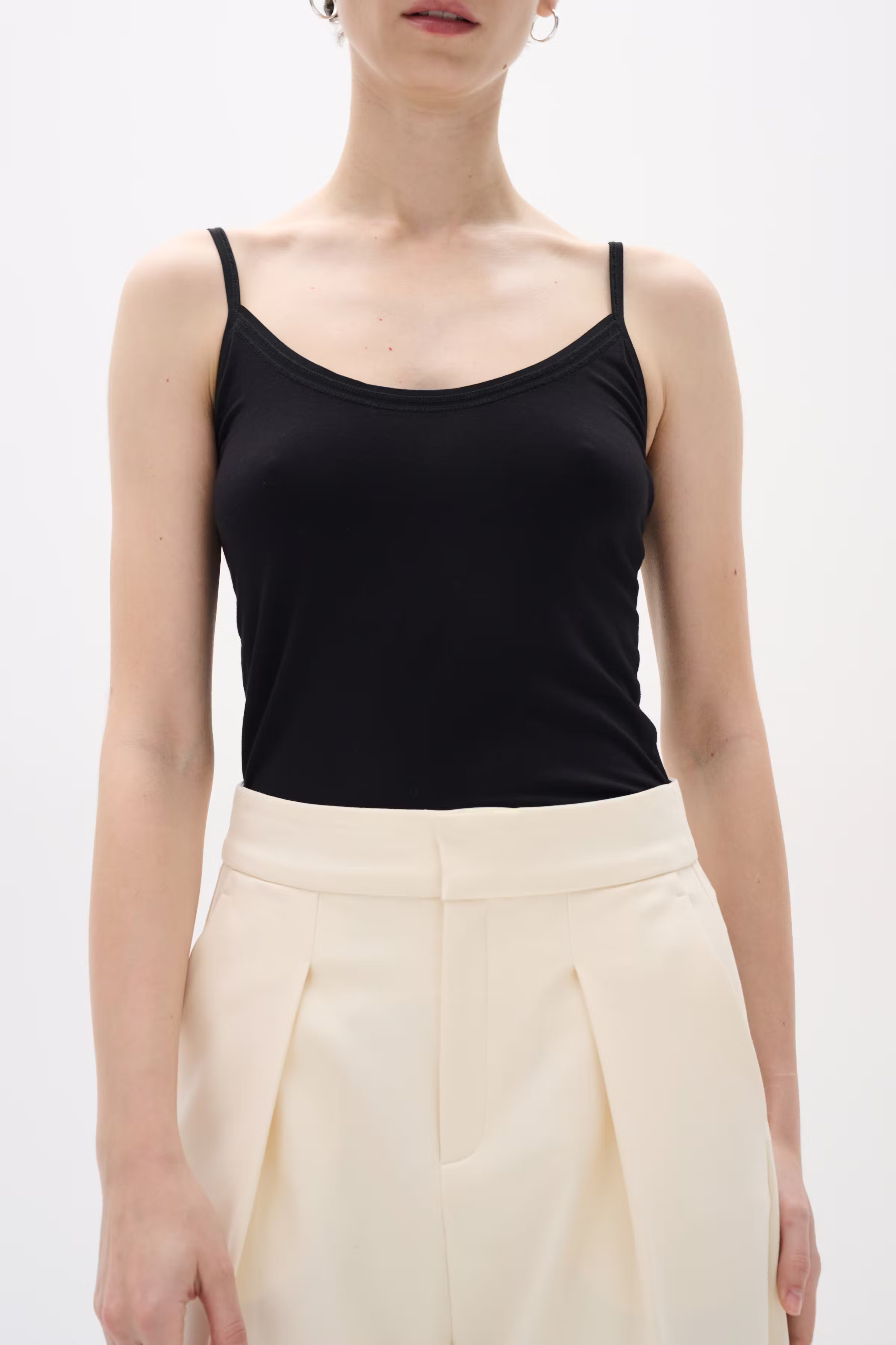 FinesseIW Top LOOKBOOK DETAIL 30100292-10050