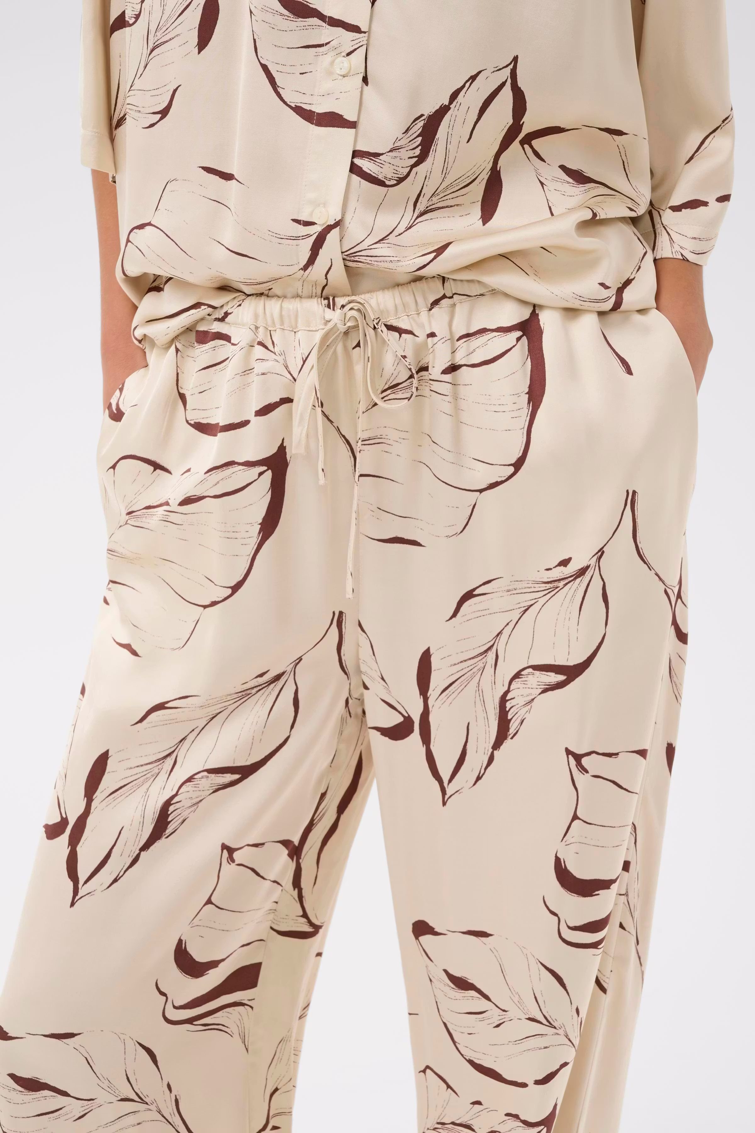 SLClero Trousers LOOKBOOK DETAIL 30409023-304871