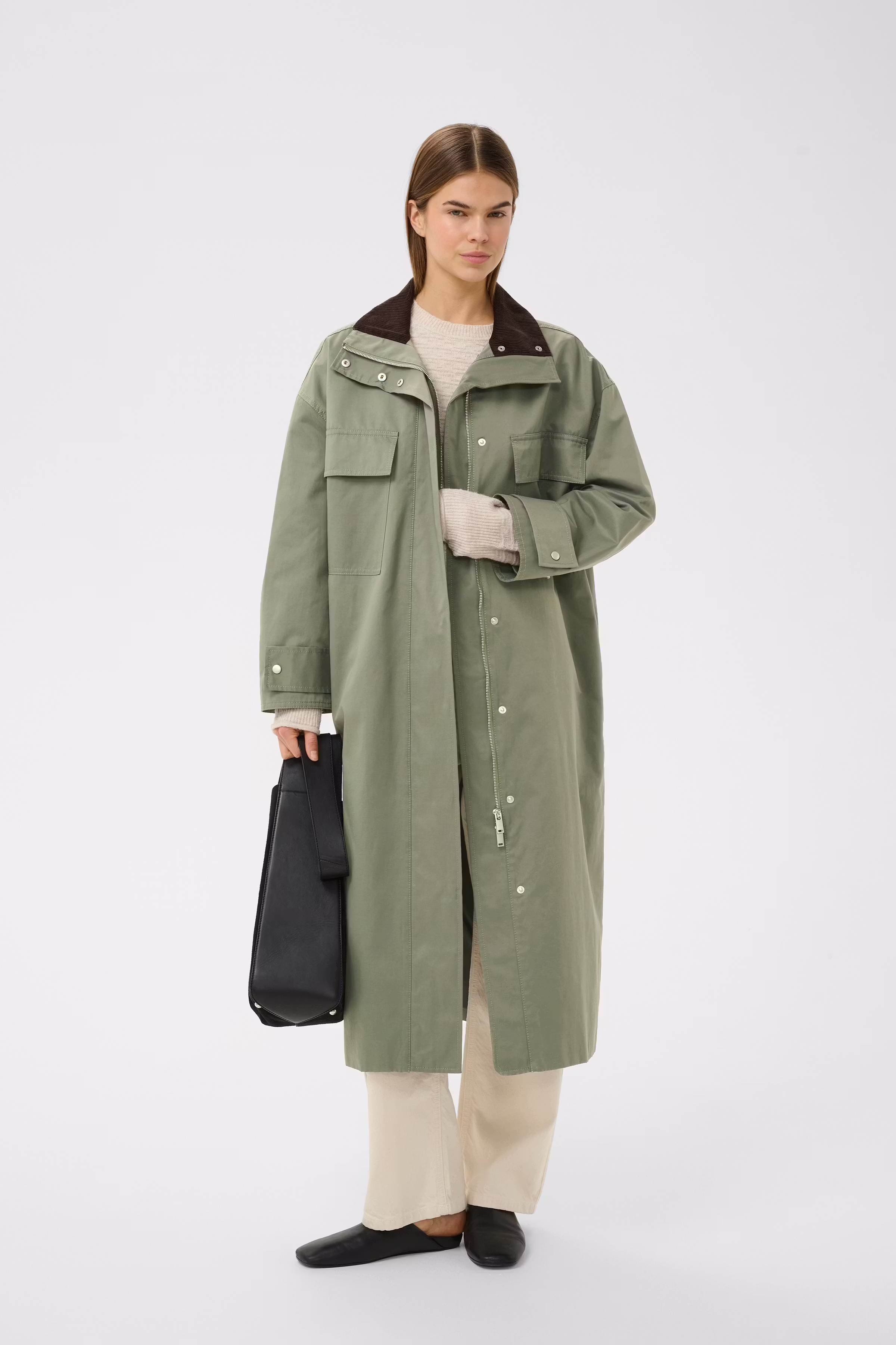 GRACELYNNIW Coat LOOKBOOK FRONT 30112271-180514