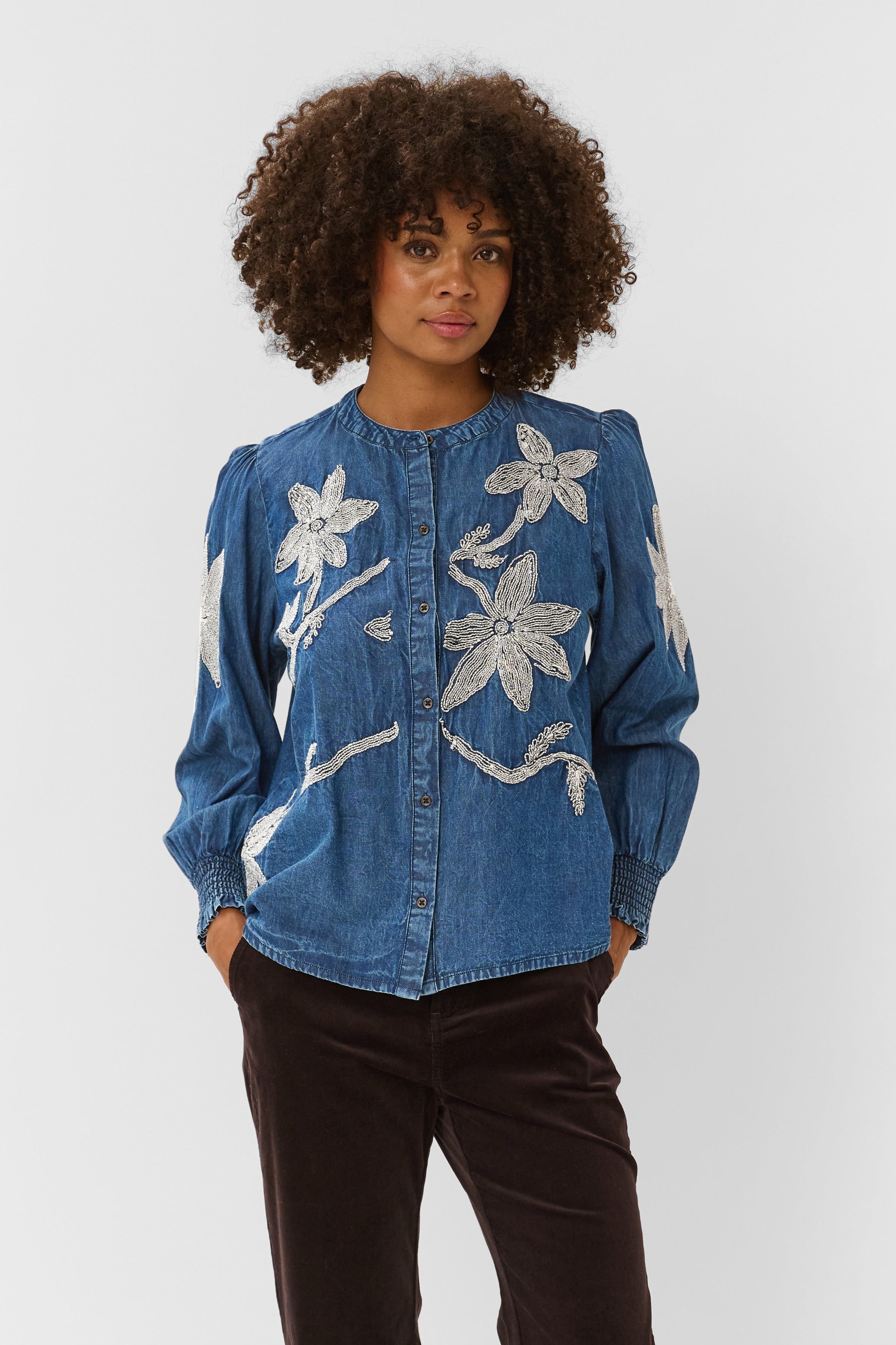 CUchatarina Blouse LOOKBOOK FRONT 50113612-500028