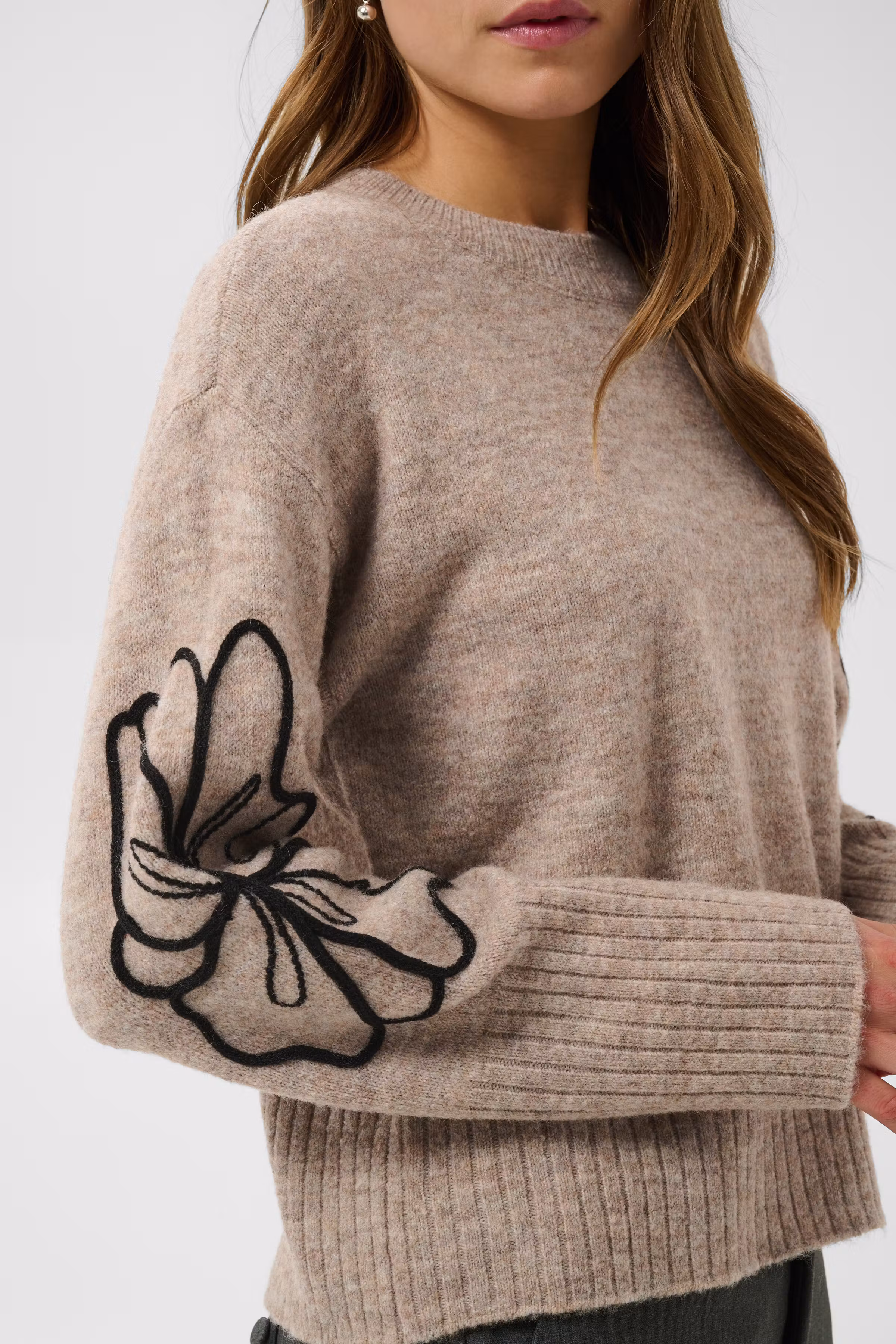 KAerin Pullover LOOKBOOK DETAIL 10512579-1000142