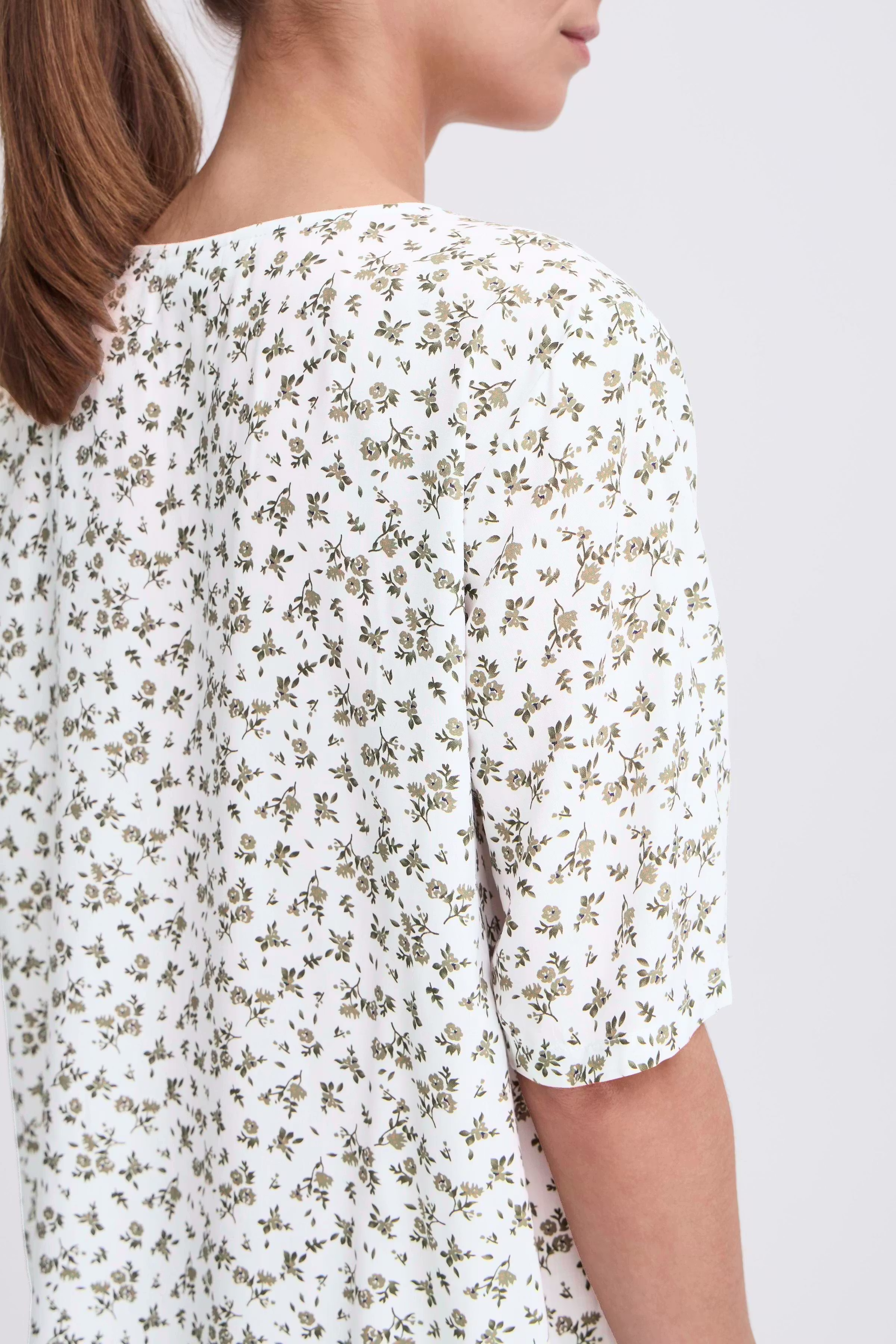 PZNELLY Bluse LOOKBOOK DETAIL 50208981-205311
