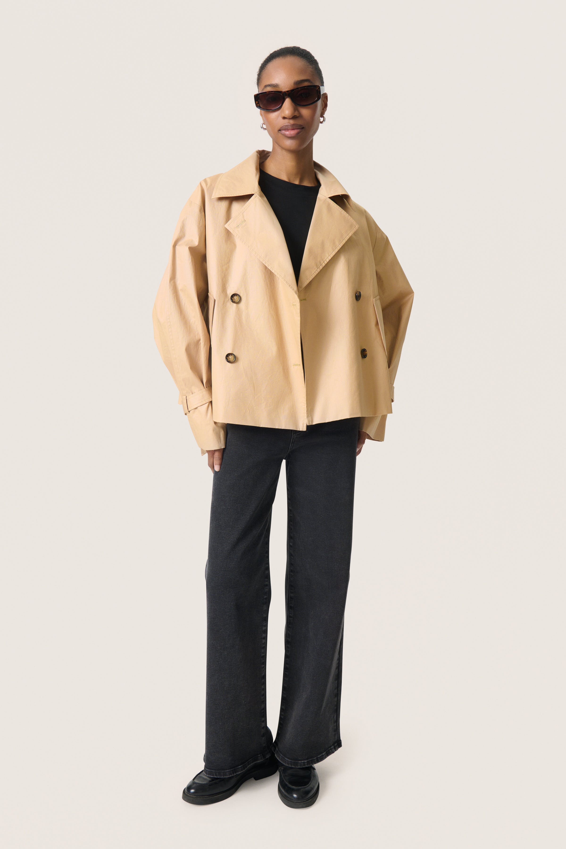 SLFavne Trenchcoat LOOKBOOK FRONT 30408393-160920