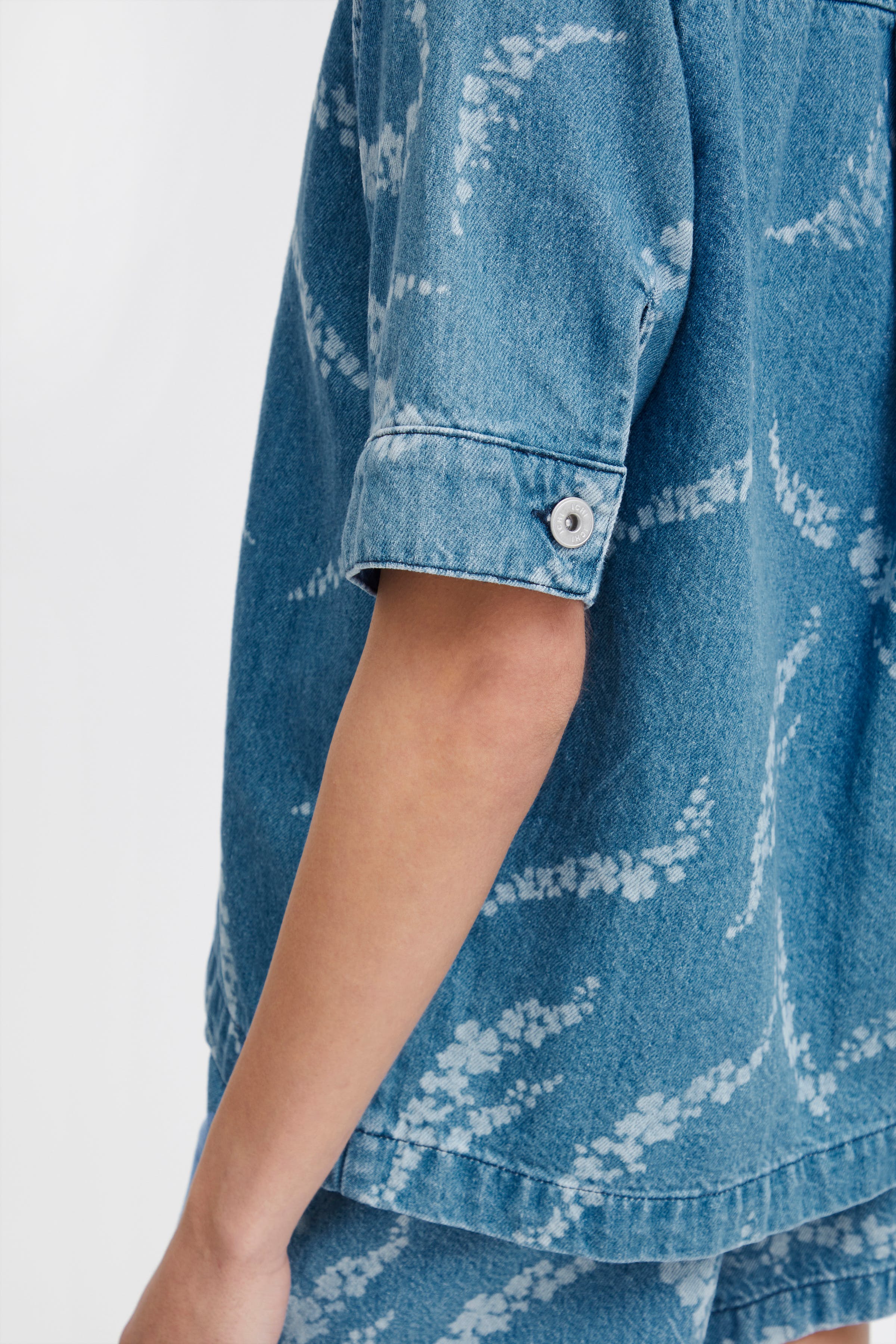 IHBIANE Hemd LOOKBOOK DETAIL 20120591-200751