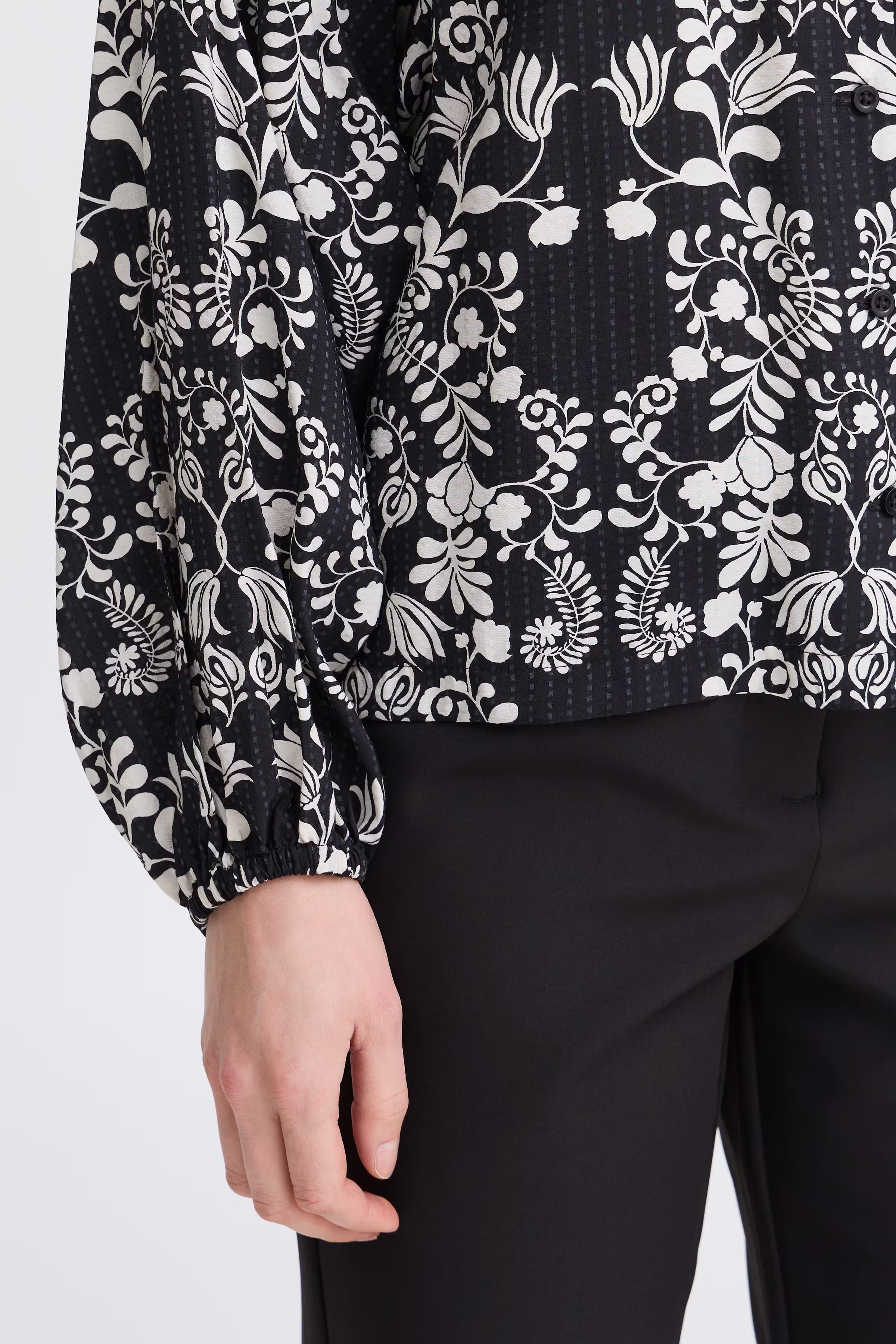 IHGOCINA Langermet skjorte LOOKBOOK DETAIL 20122374-203978