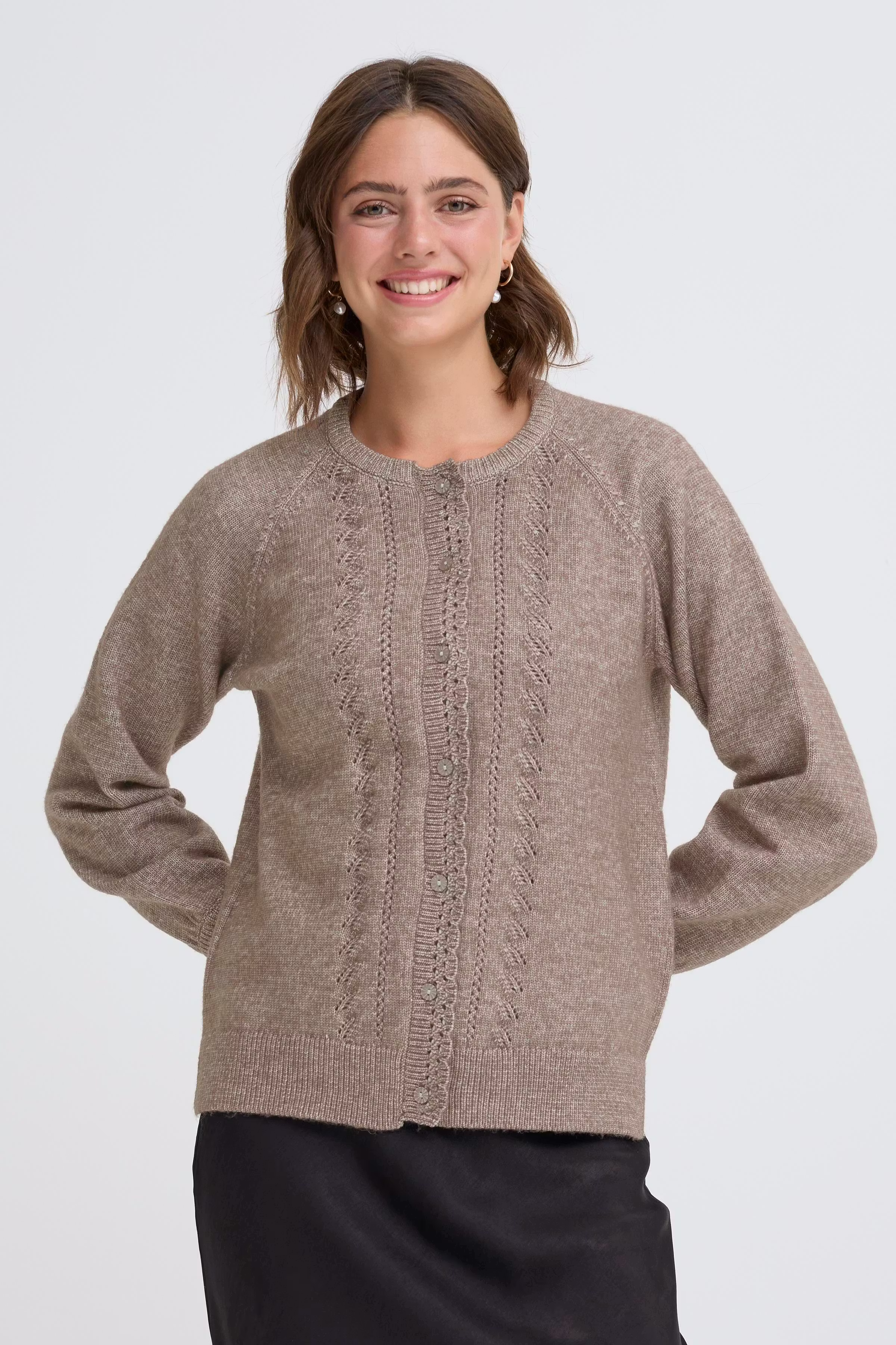 FRELLY Cardigan LOOKBOOK FRONT 20617309-1813041