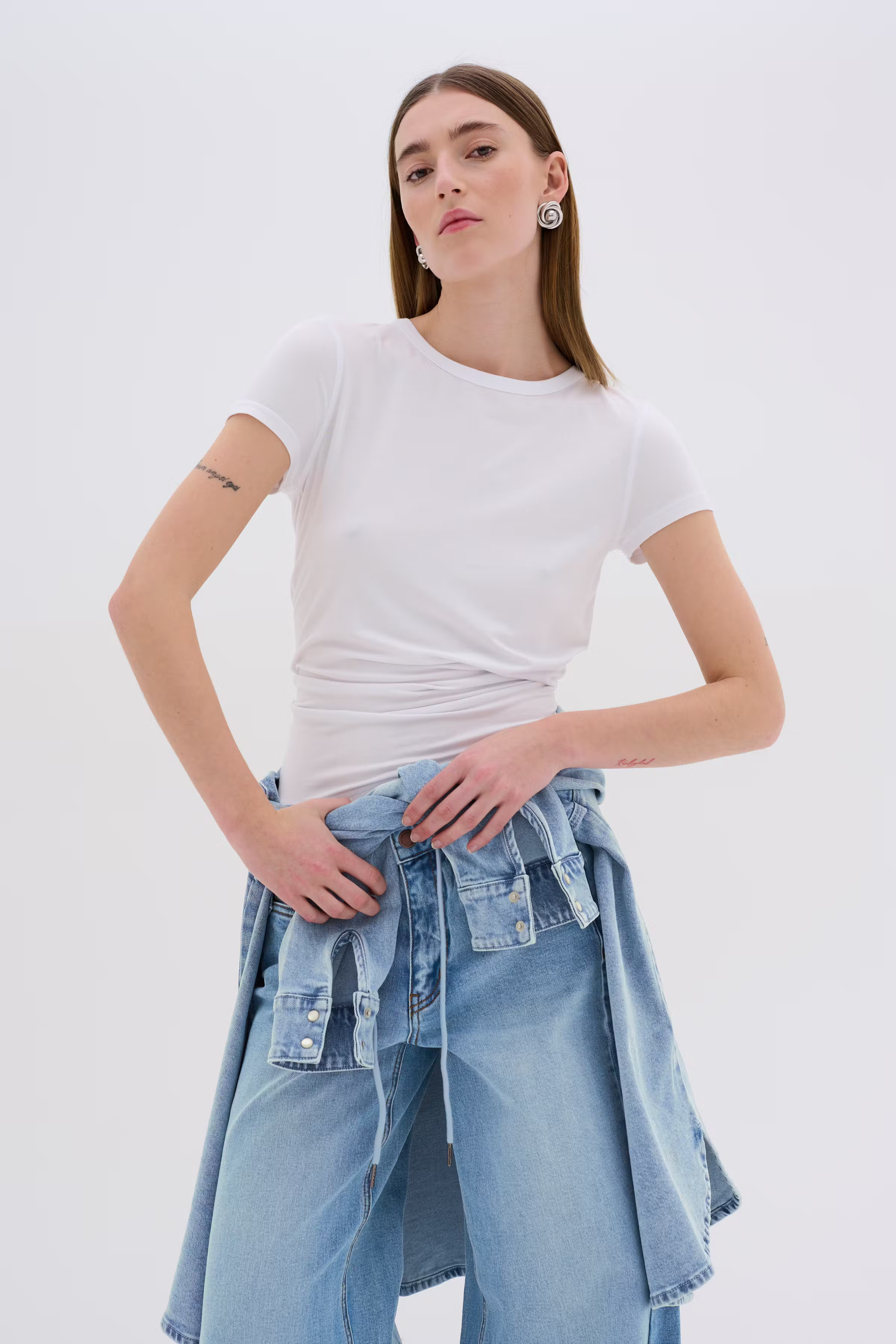 DangoMW Wide jeans LOOKBOOK DETAIL 10704777-100046