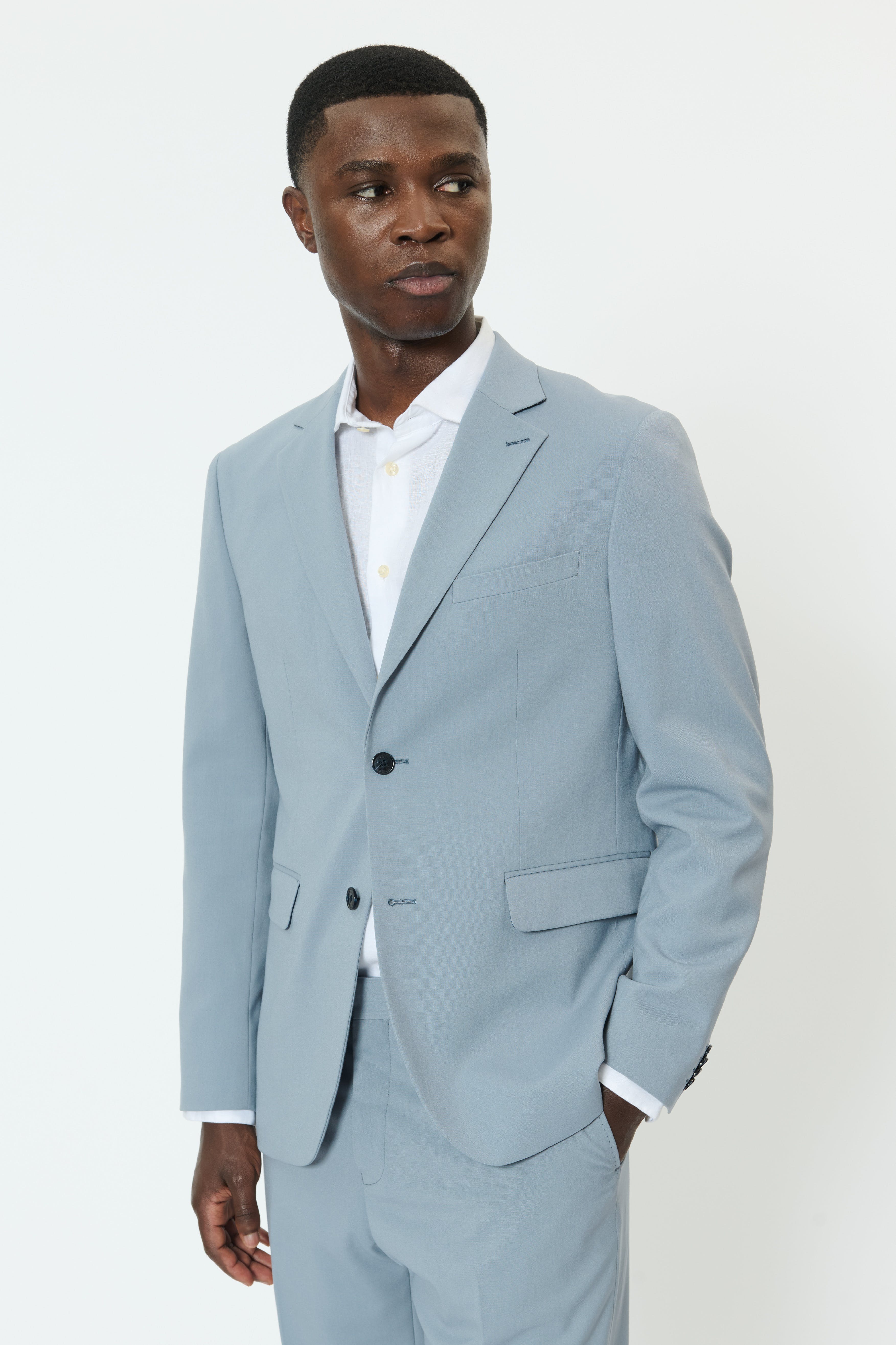 MAcharles Blazer LOOKBOOK FRONT 30208978-154307