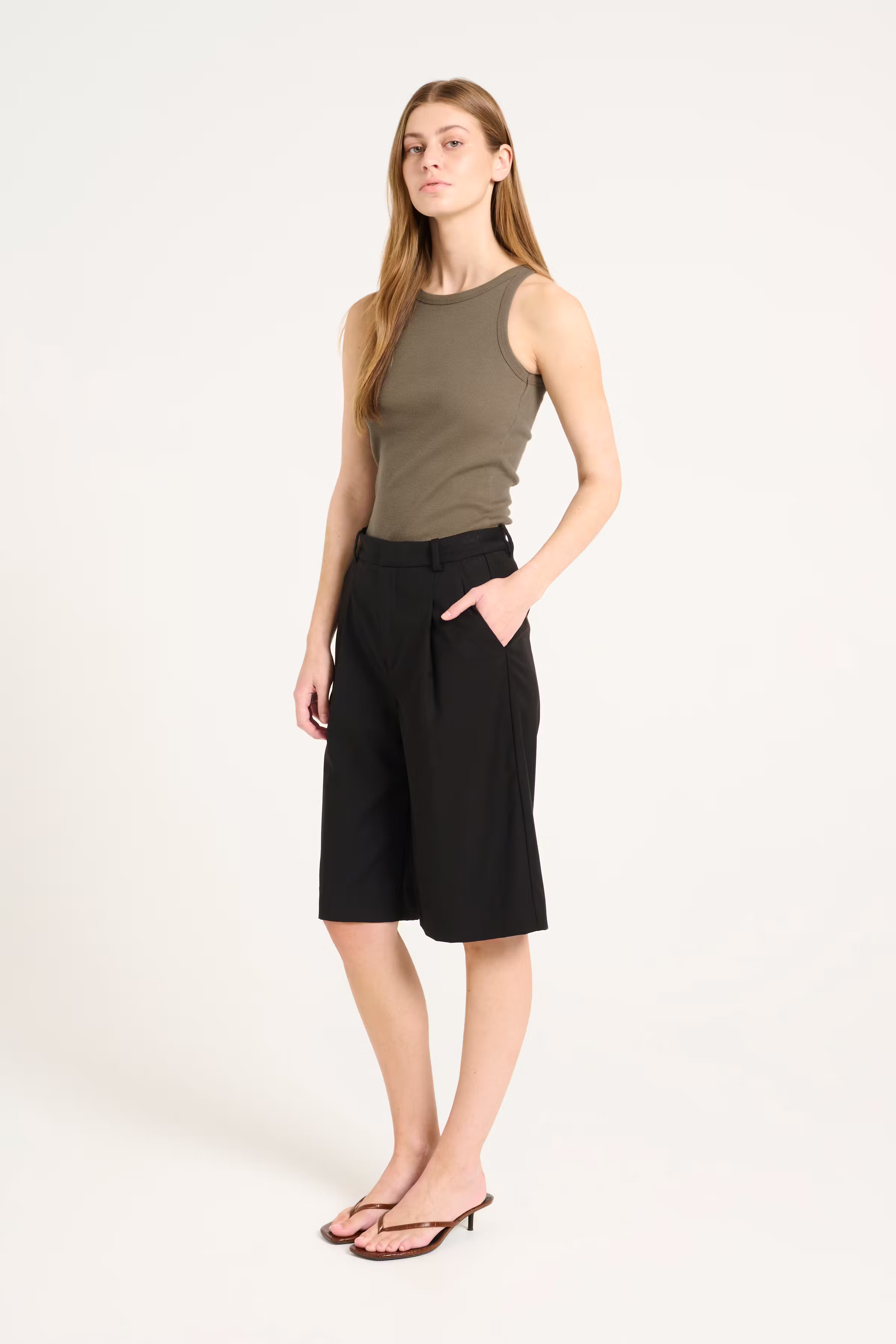 DrewGZ Top LOOKBOOK FRONT 10906229-180615