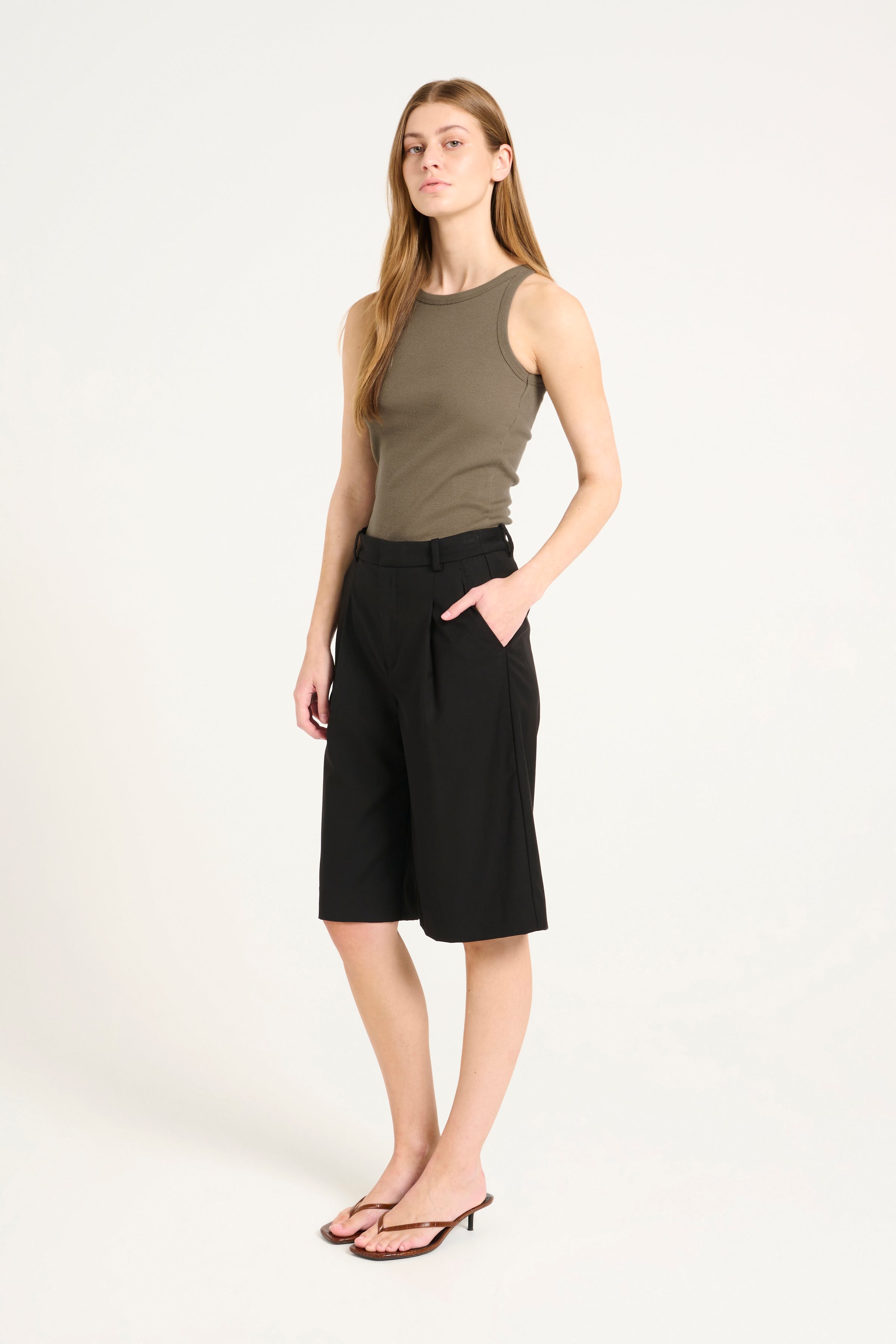 DrewGZ Top LOOKBOOK FRONT 10906229-180615