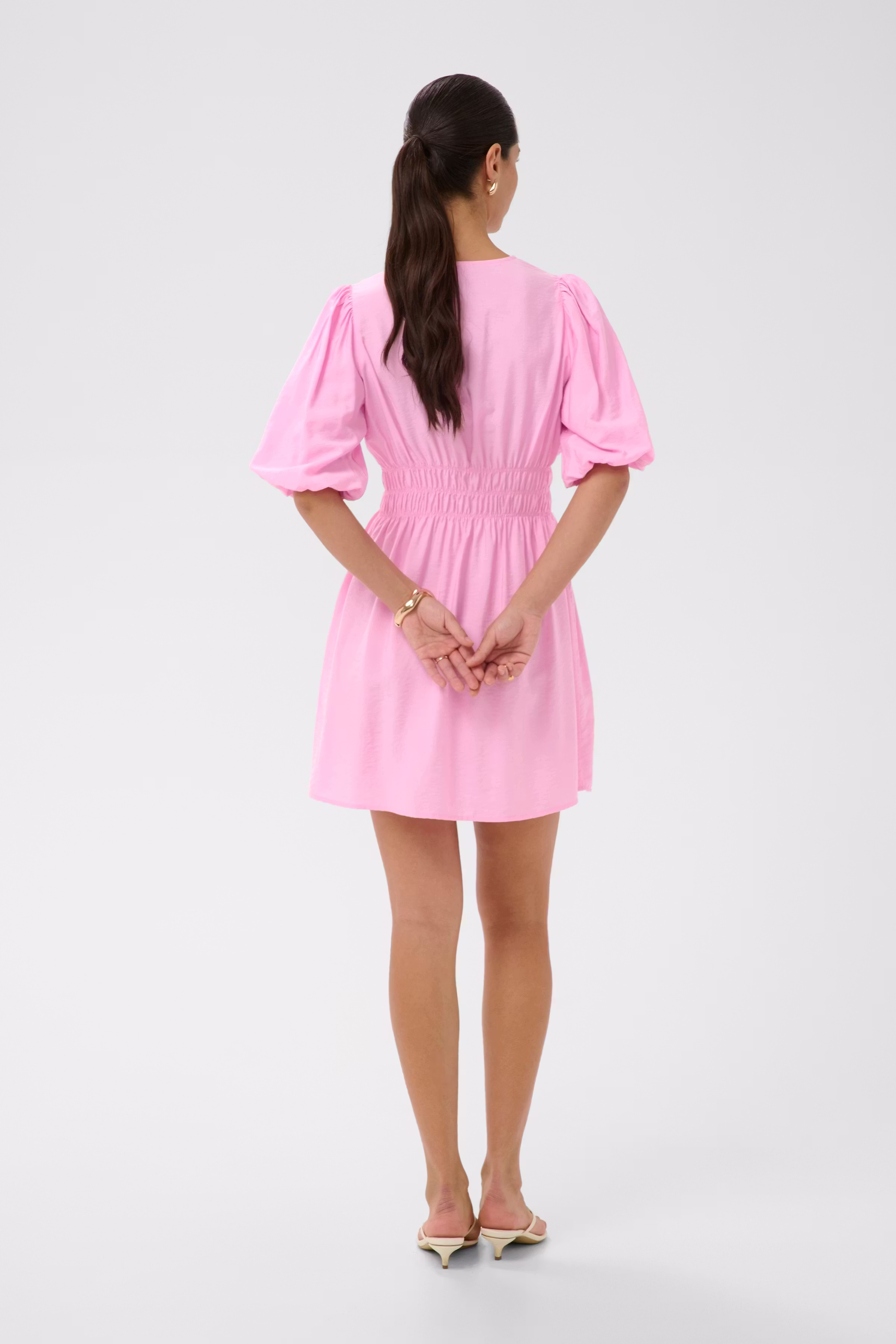 KAneema Kleid LOOKBOOK BACK 10511491-152218