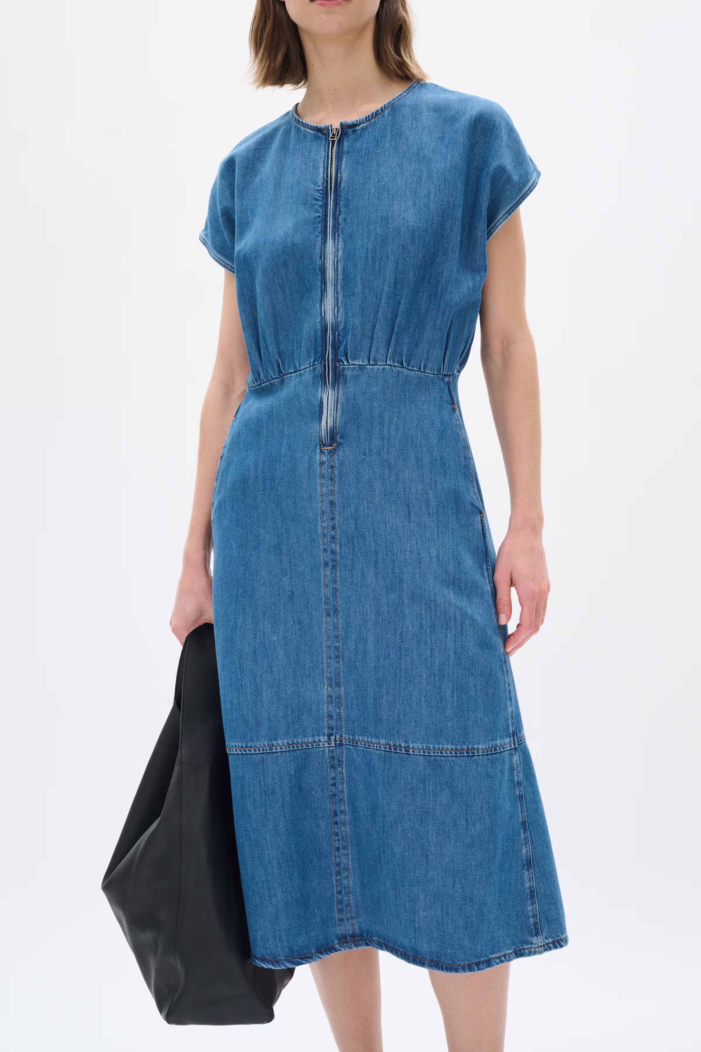 DaceyIW Kjole LOOKBOOK FRONT 30110686-301979