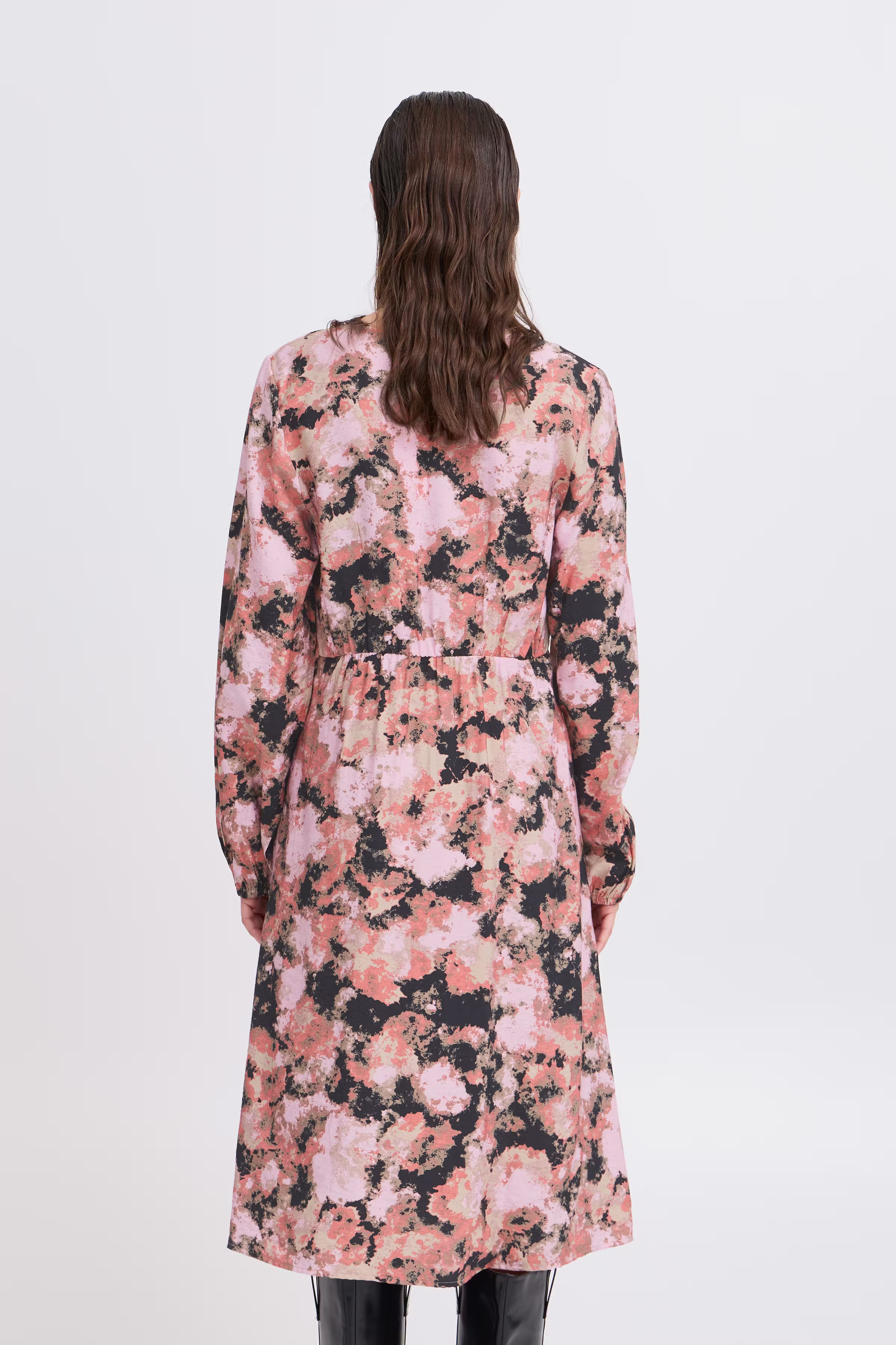 BYIBINE Kleid LOOKBOOK BACK 20816215-204089