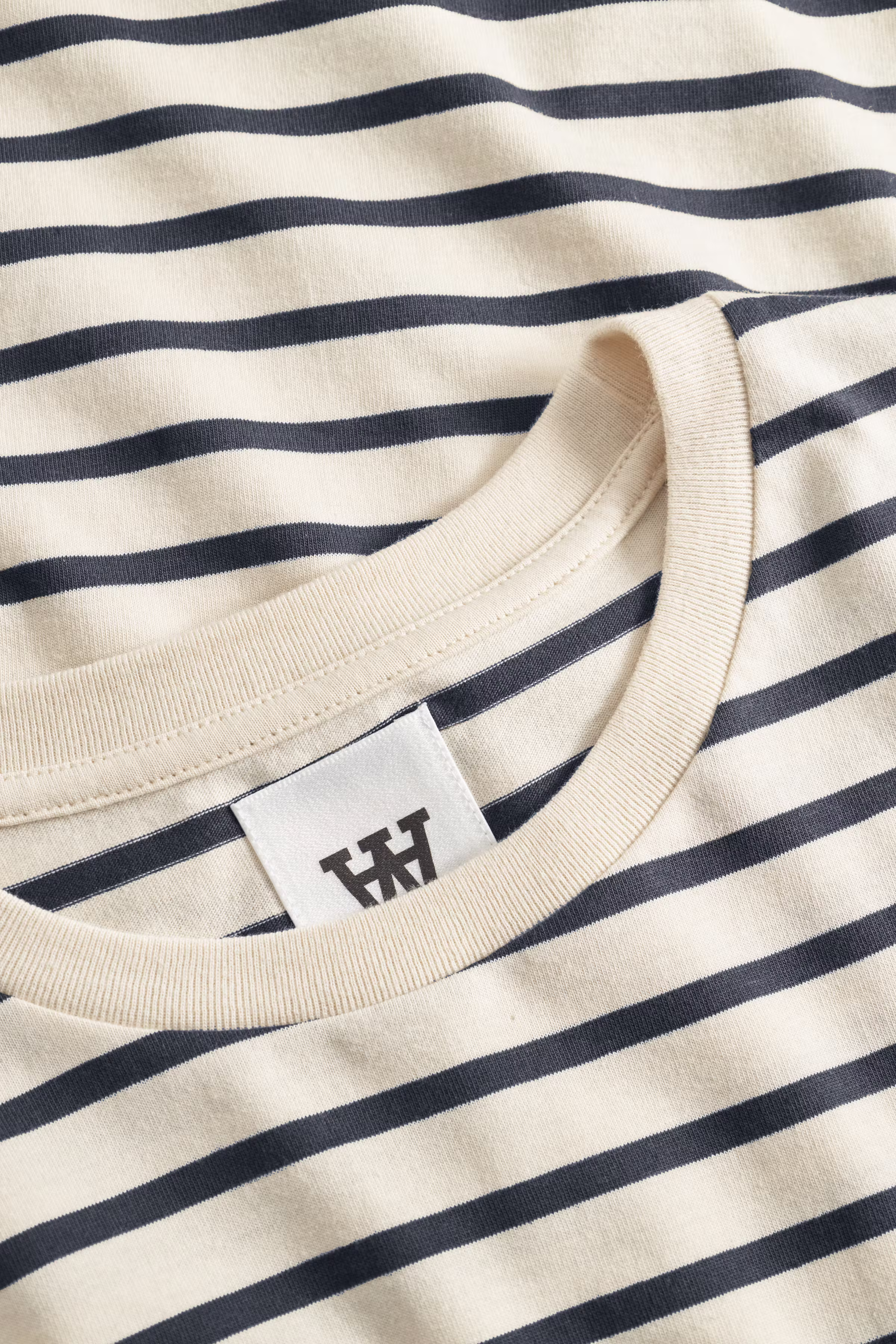 WWAce Stripe T-shirt PACK DETAIL 30251373-194009