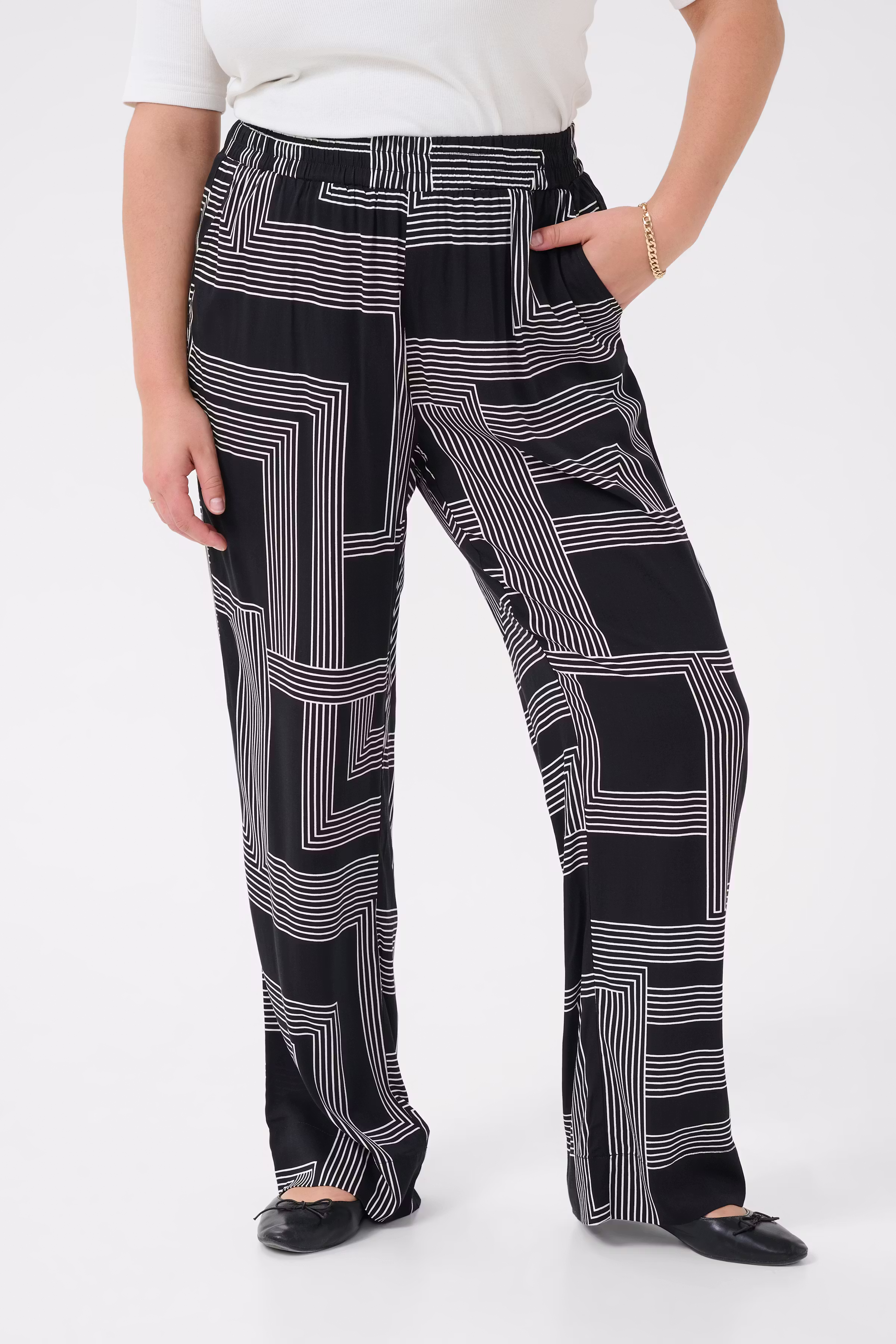 KCdonna Bukser LOOKBOOK FRONT 10583425-107704