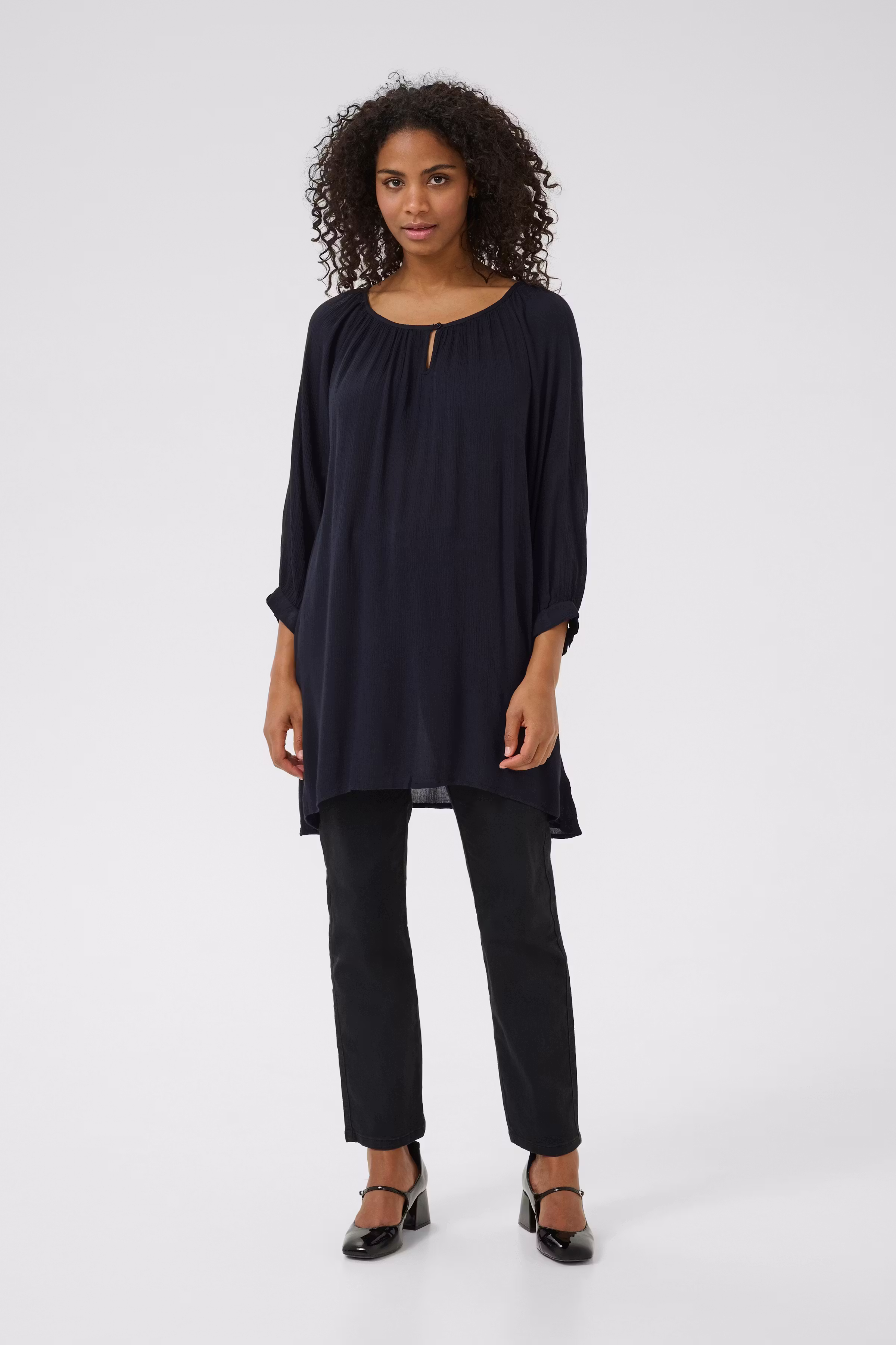 Amber Tunika LOOKBOOK FRONT 501030-52737