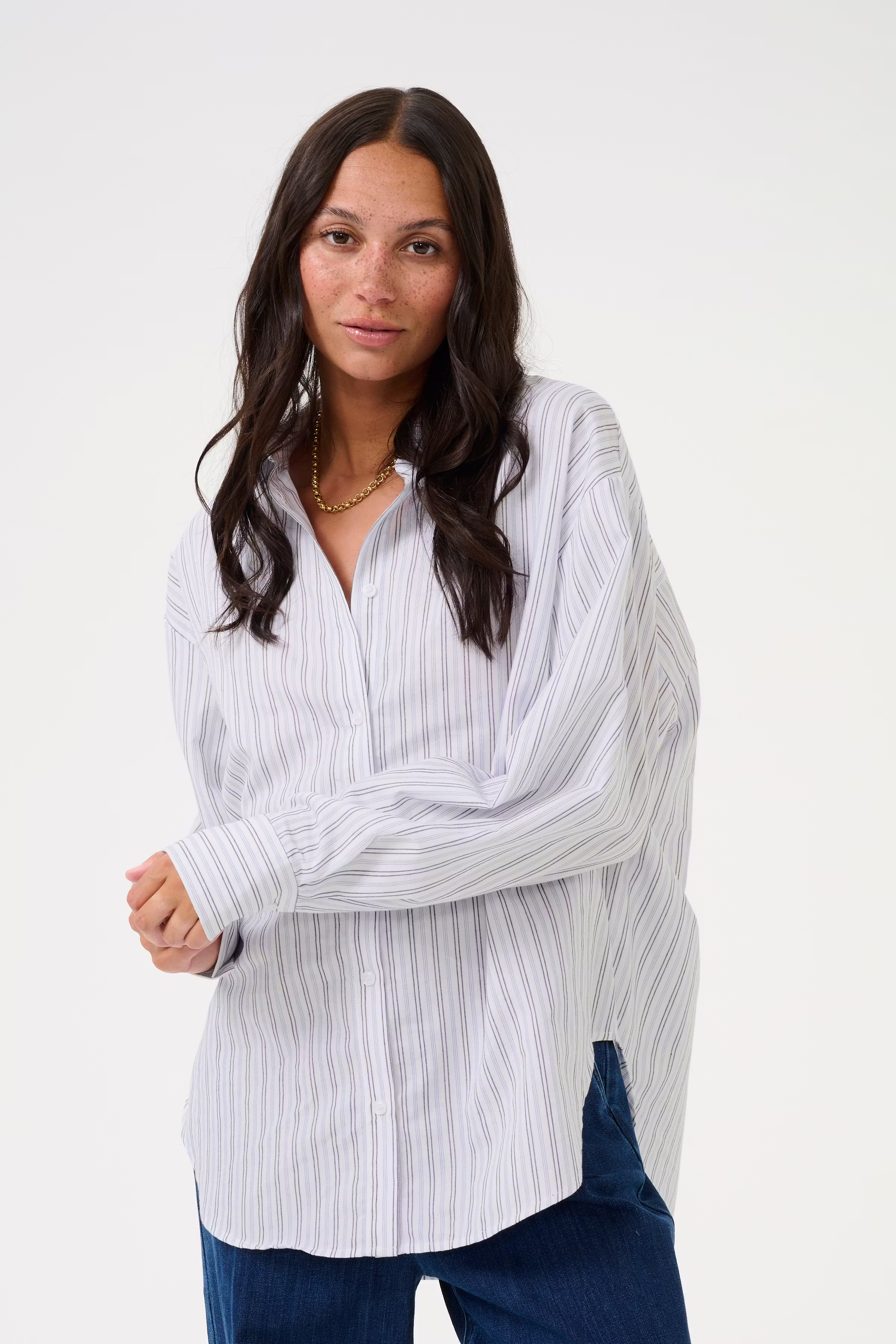 KAselma Shirt LOOKBOOK FRONT 10509455-106874