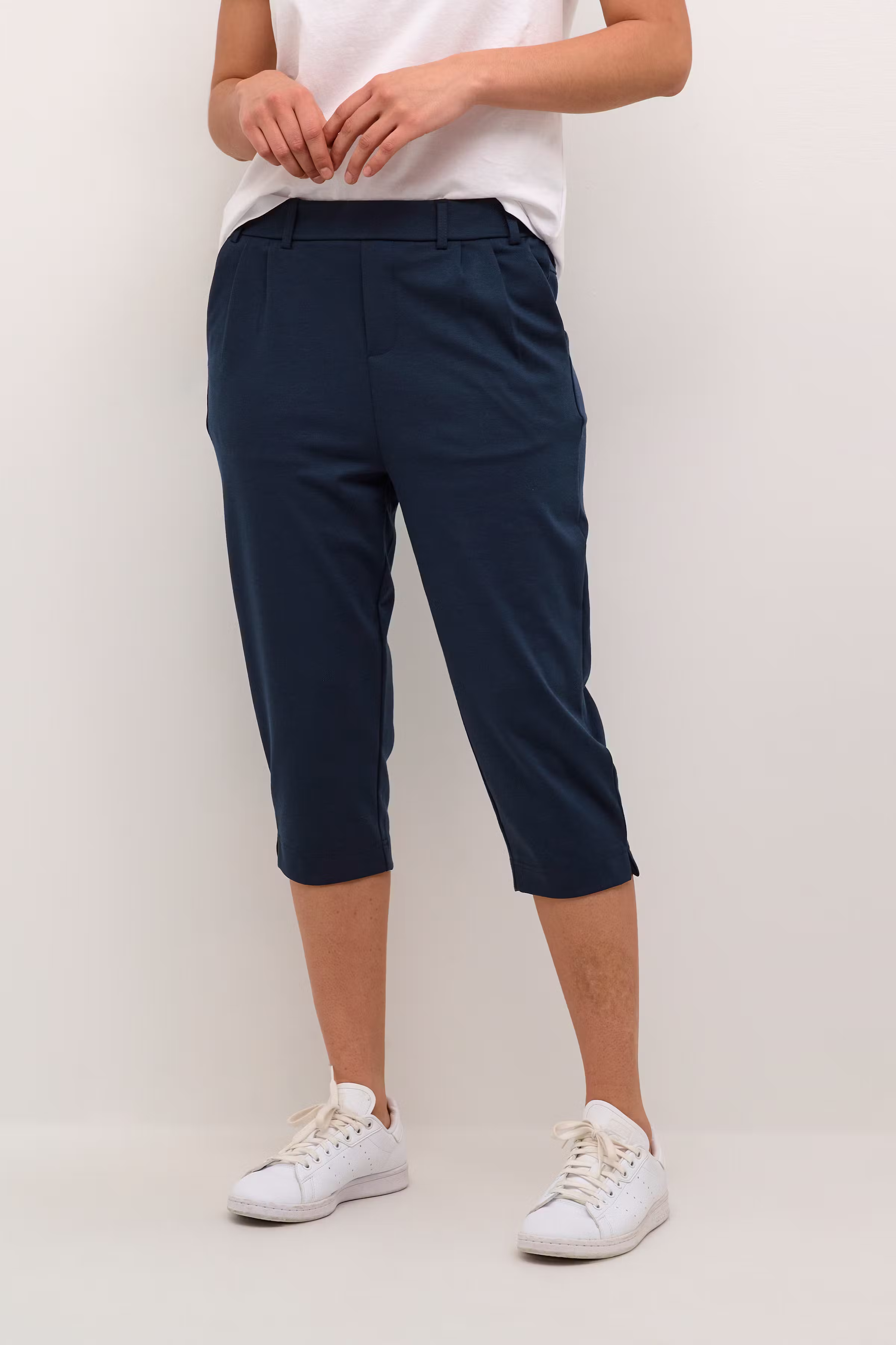 KAjenny Trousers LOOKBOOK FRONT 10508872-194020