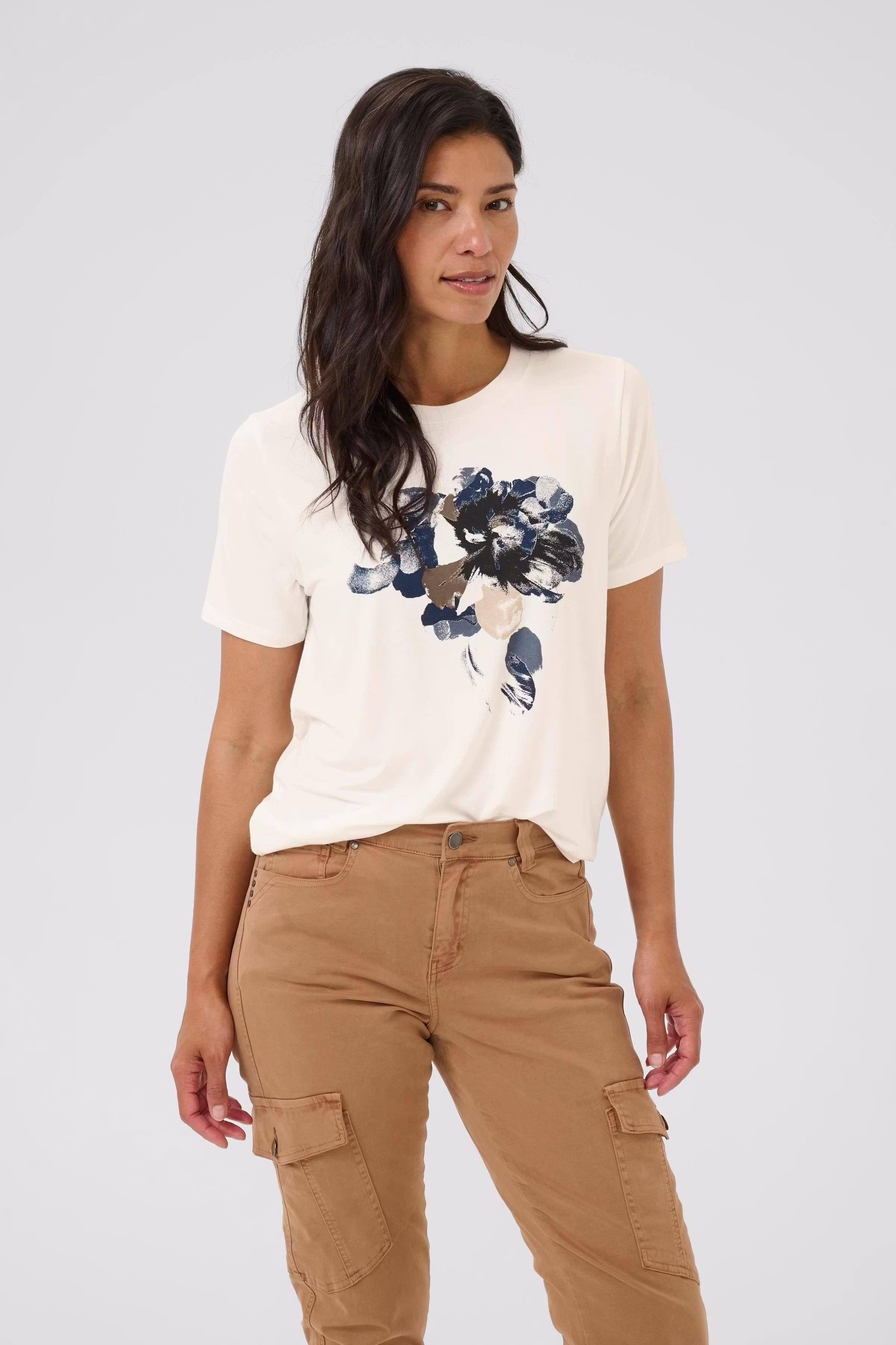 BPleona T-shirt LOOKBOOK FRONT 40200018-110602