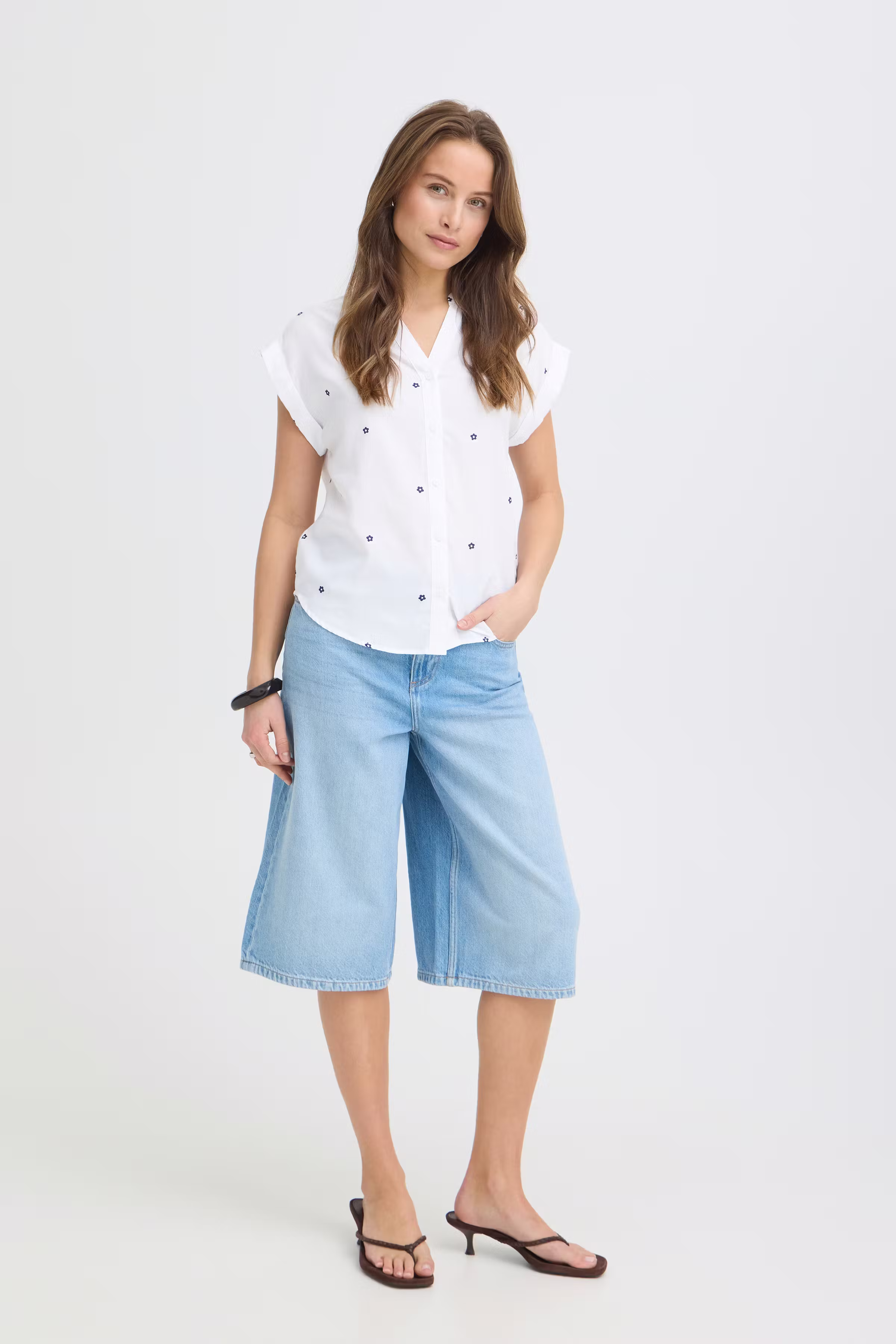 BYISILAS Skjorte LOOKBOOK FRONT 20818976-900008394