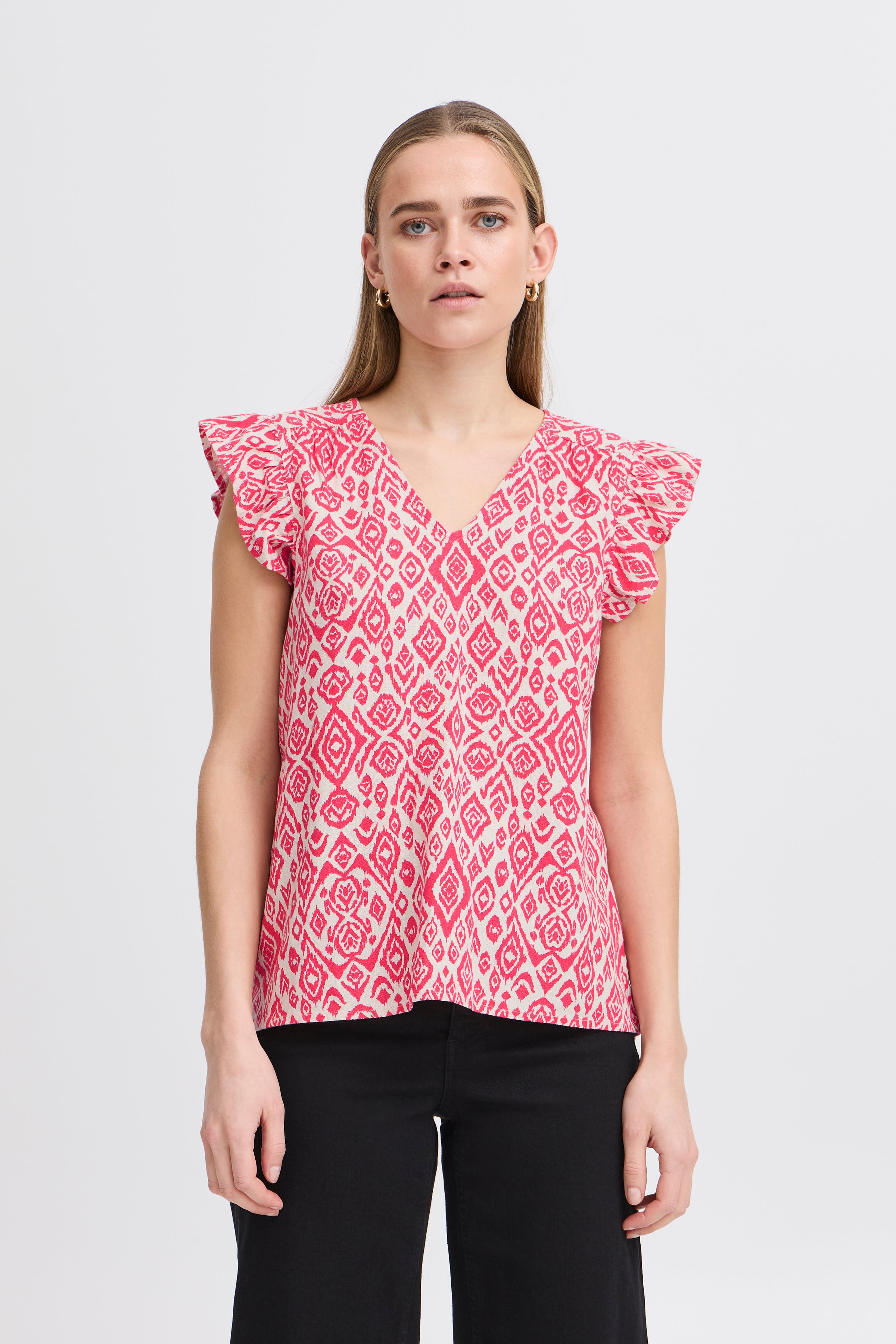 IHLINNO Mouwloos shirt LOOKBOOK FRONT 20122924-204433