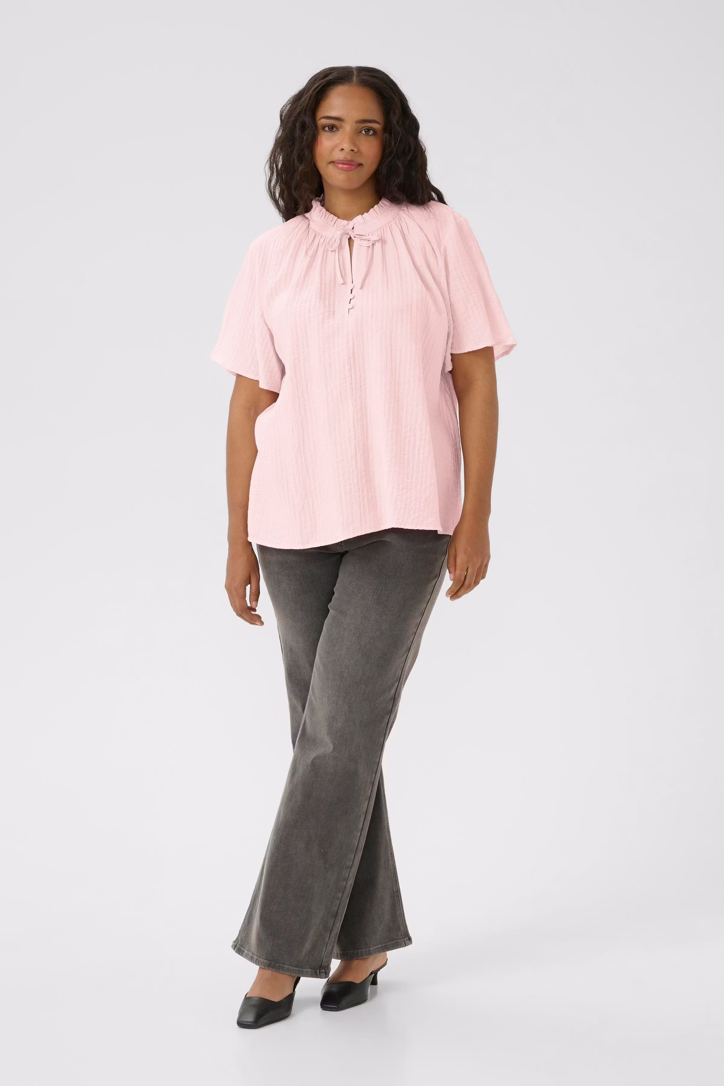 KClisana Blouse LOOKBOOK FRONT 10583412-141905