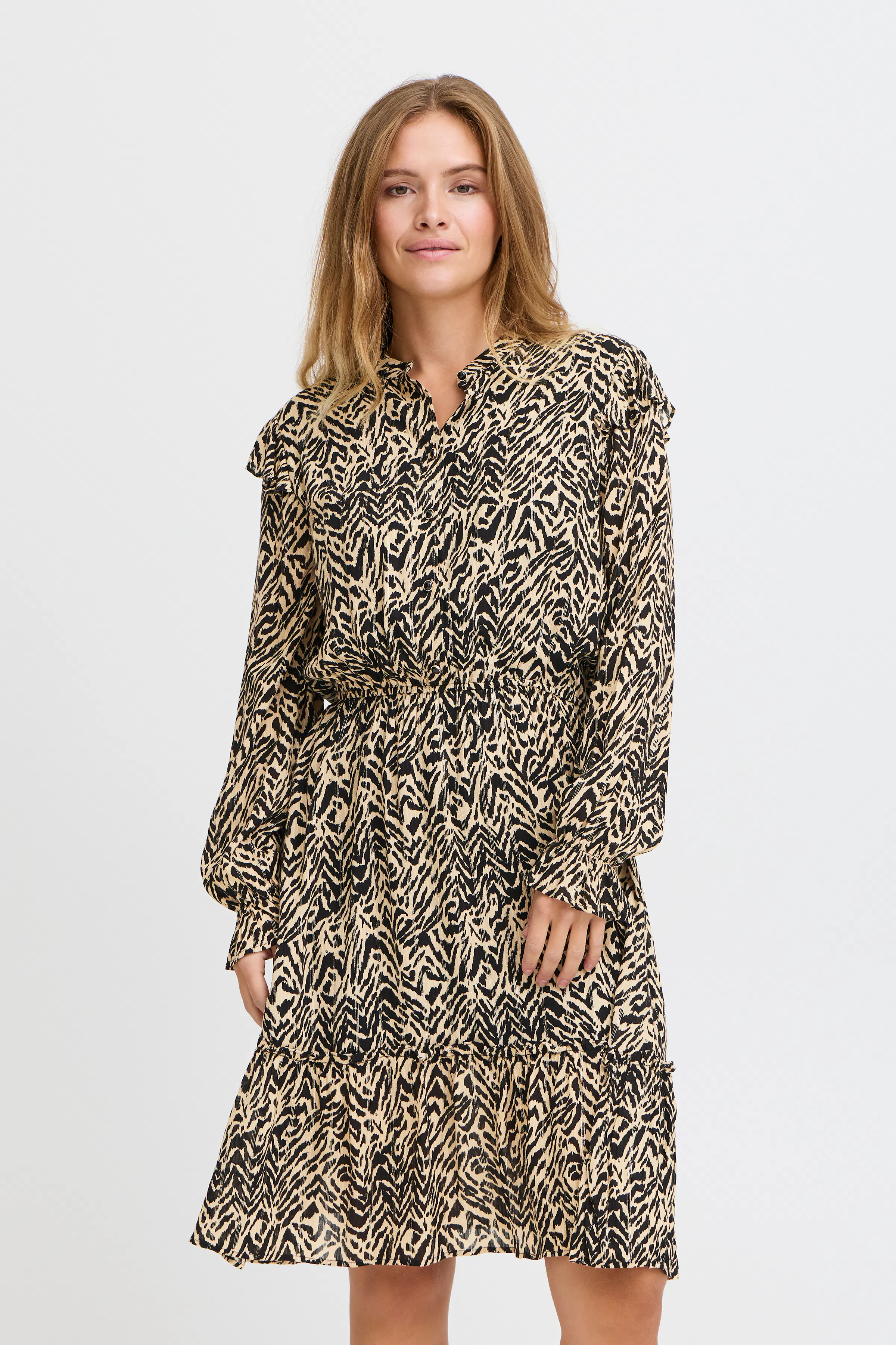 PZLULLA Klänning LOOKBOOK FRONT 50208569-203931