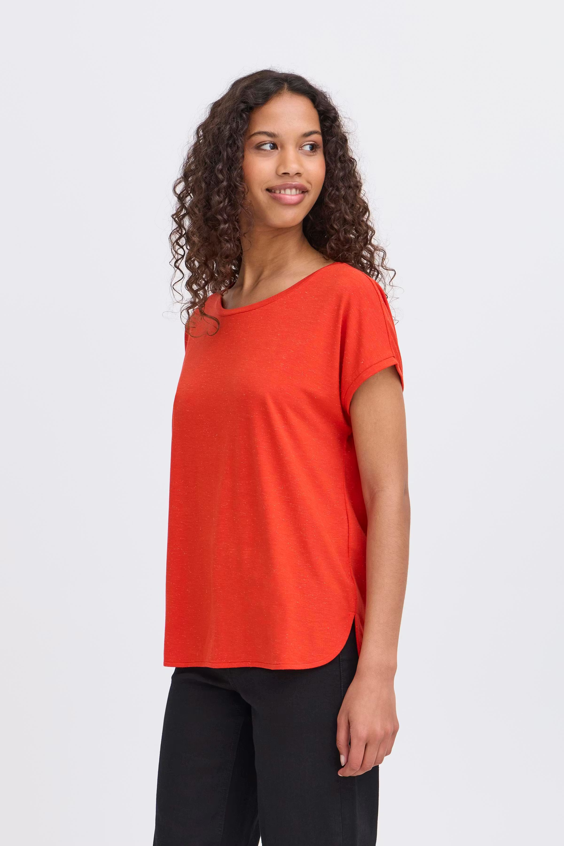 IHREBEL T-shirt LOOKBOOK FRONT 20109945-181664