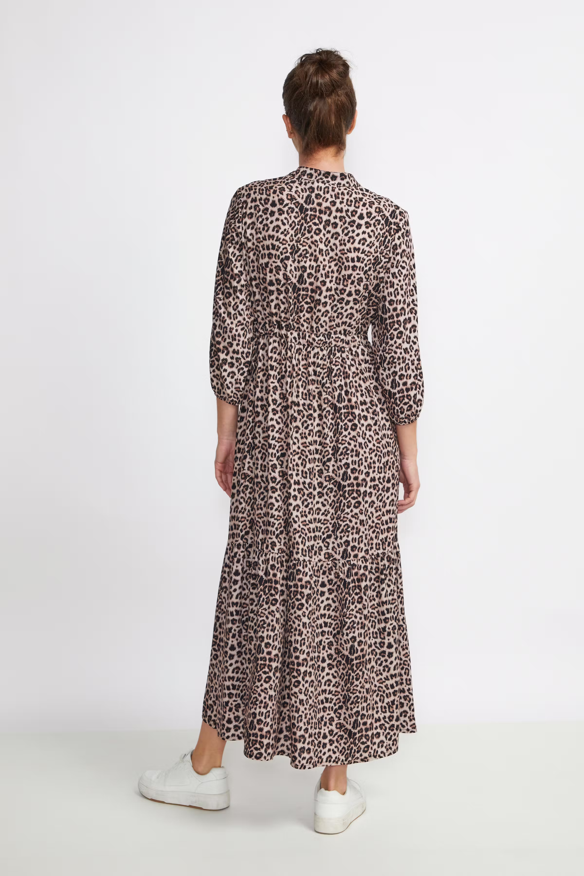 CRAlora Leopard dress LOOKBOOK BACK 10650723-103779