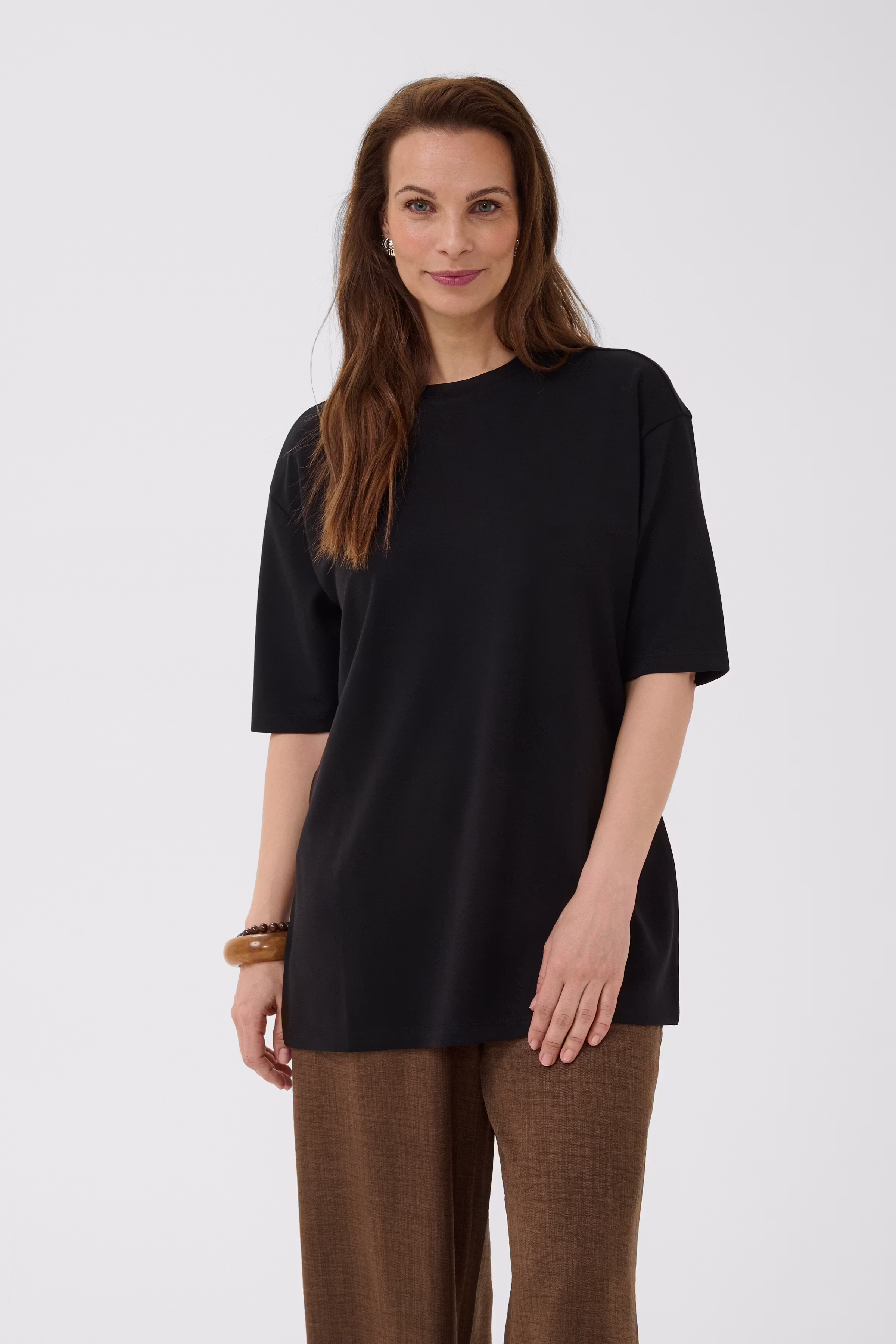 BPloretta Tunic LOOKBOOK FRONT 40200192-100121