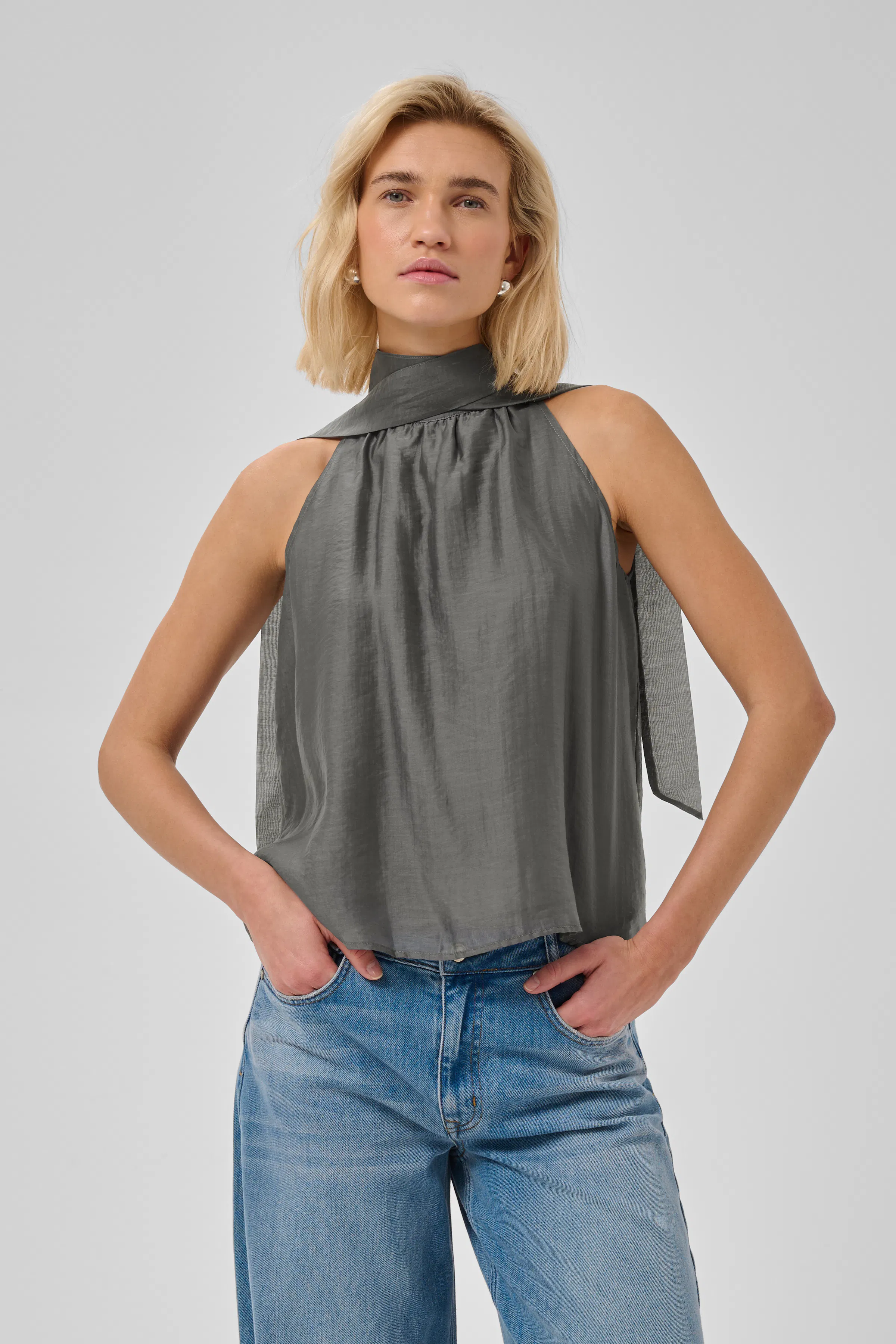 MWSmilla Top LOOKBOOK FRONT 10705718-193906