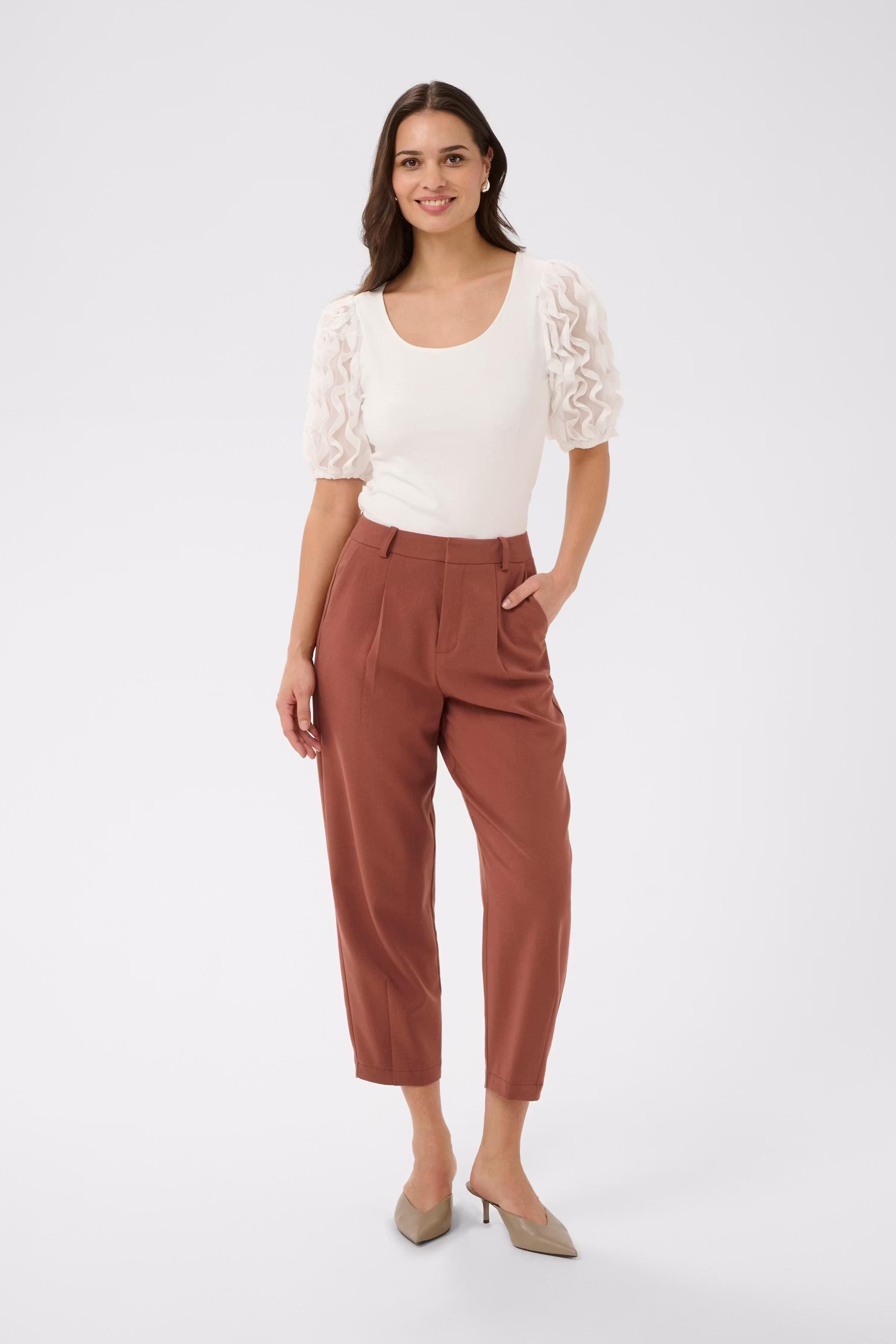 KAmerle Bukser LOOKBOOK FRONT 10504769-191334