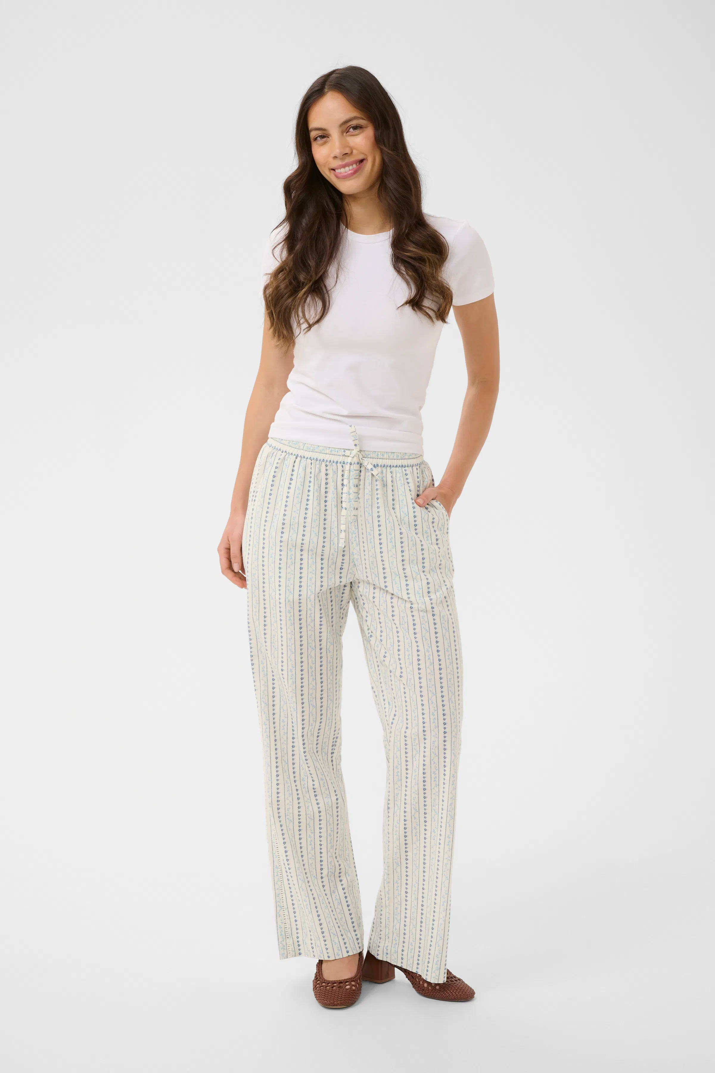 RajaSZ Trousers LOOKBOOK FRONT 30515126-304825
