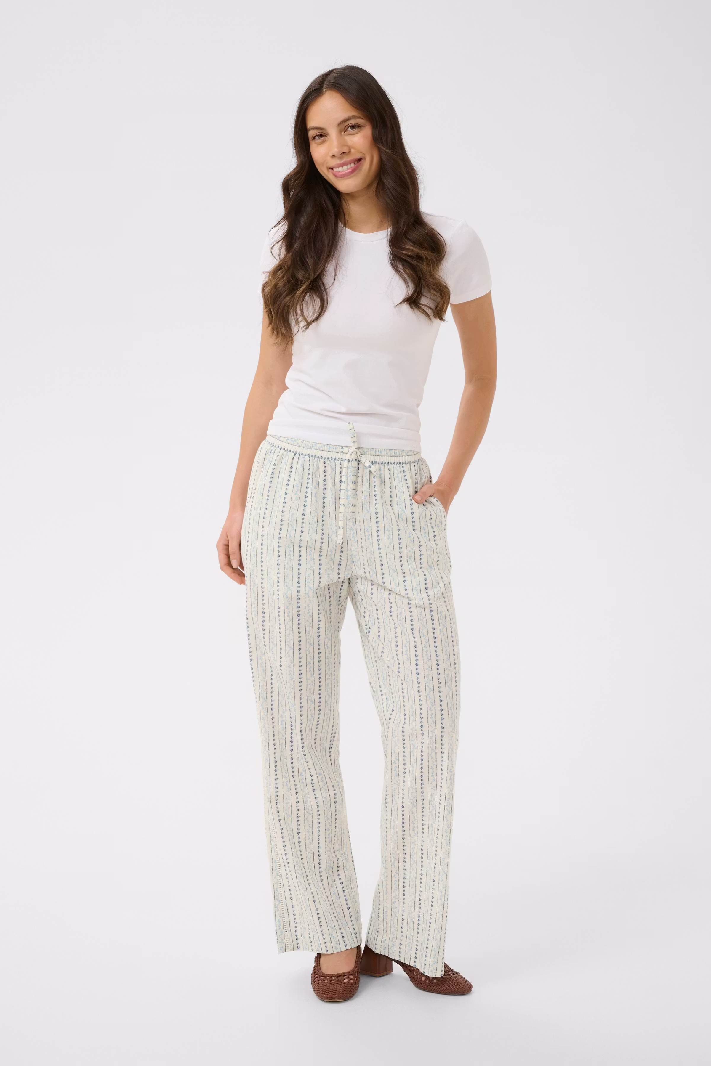 RajaSZ Trousers LOOKBOOK FRONT 30515126-304825
