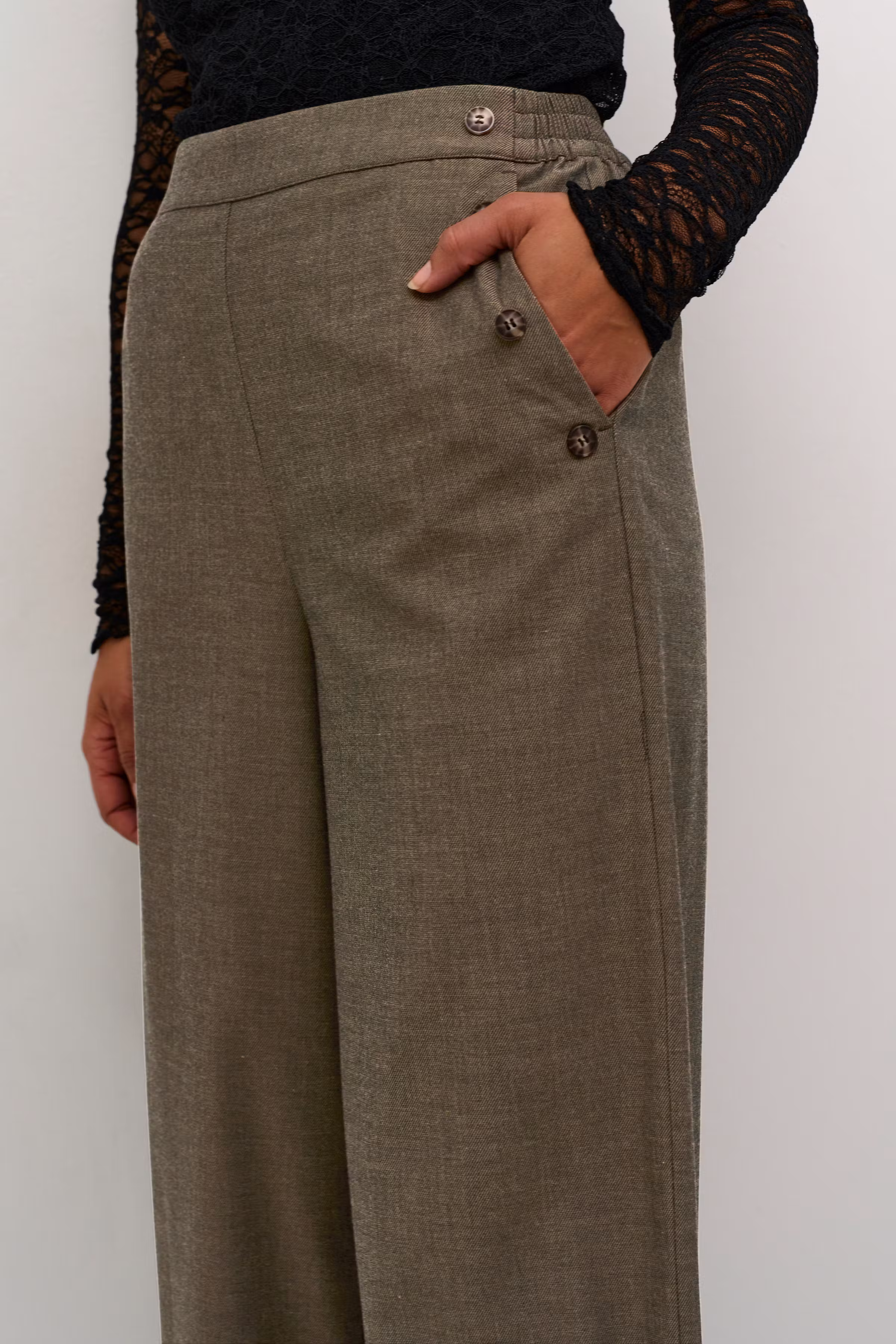 KAgigi Bukser LOOKBOOK DETAIL 10508988-1908101