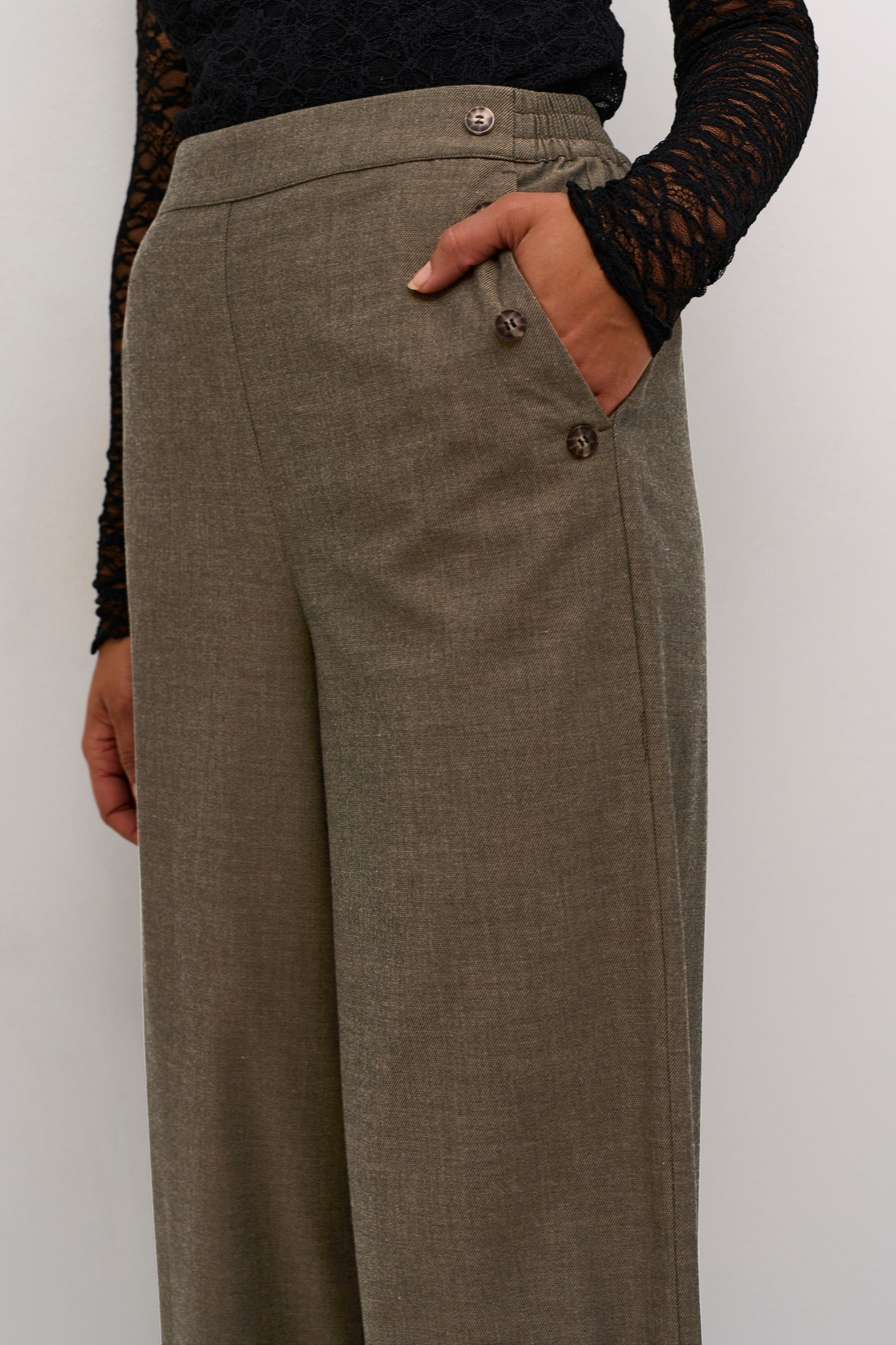 KAgigi Bukser LOOKBOOK DETAIL 10508988-1908101