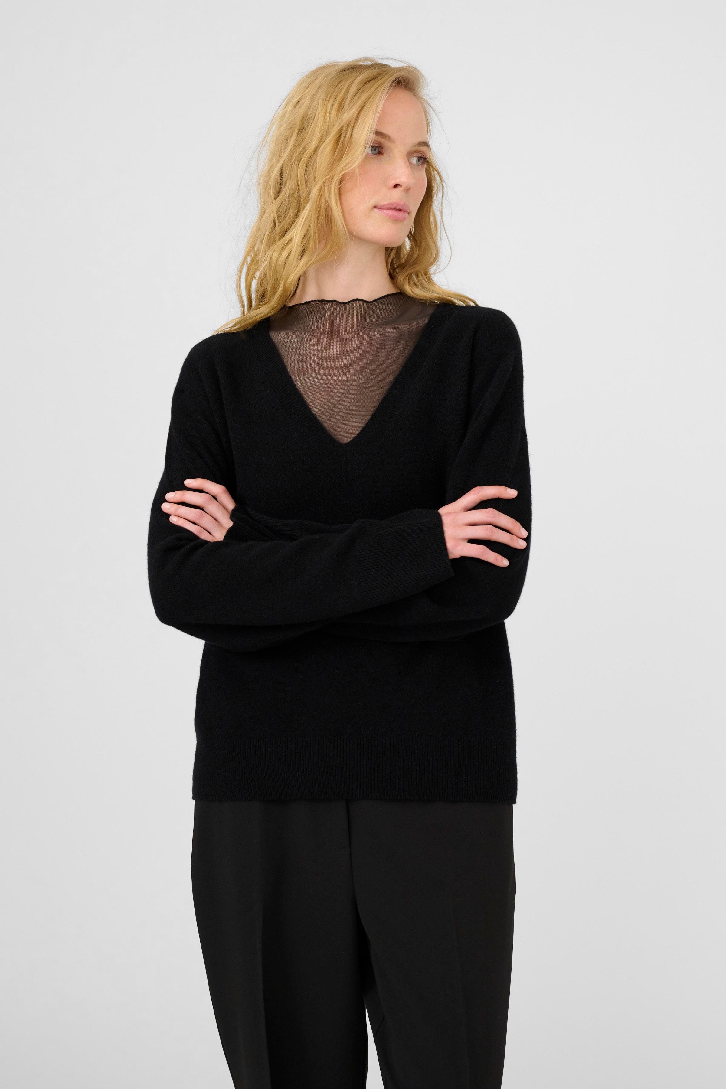 KBAnemone Pullover aus 100% Wolle LOOKBOOK FRONT 10105773-194008