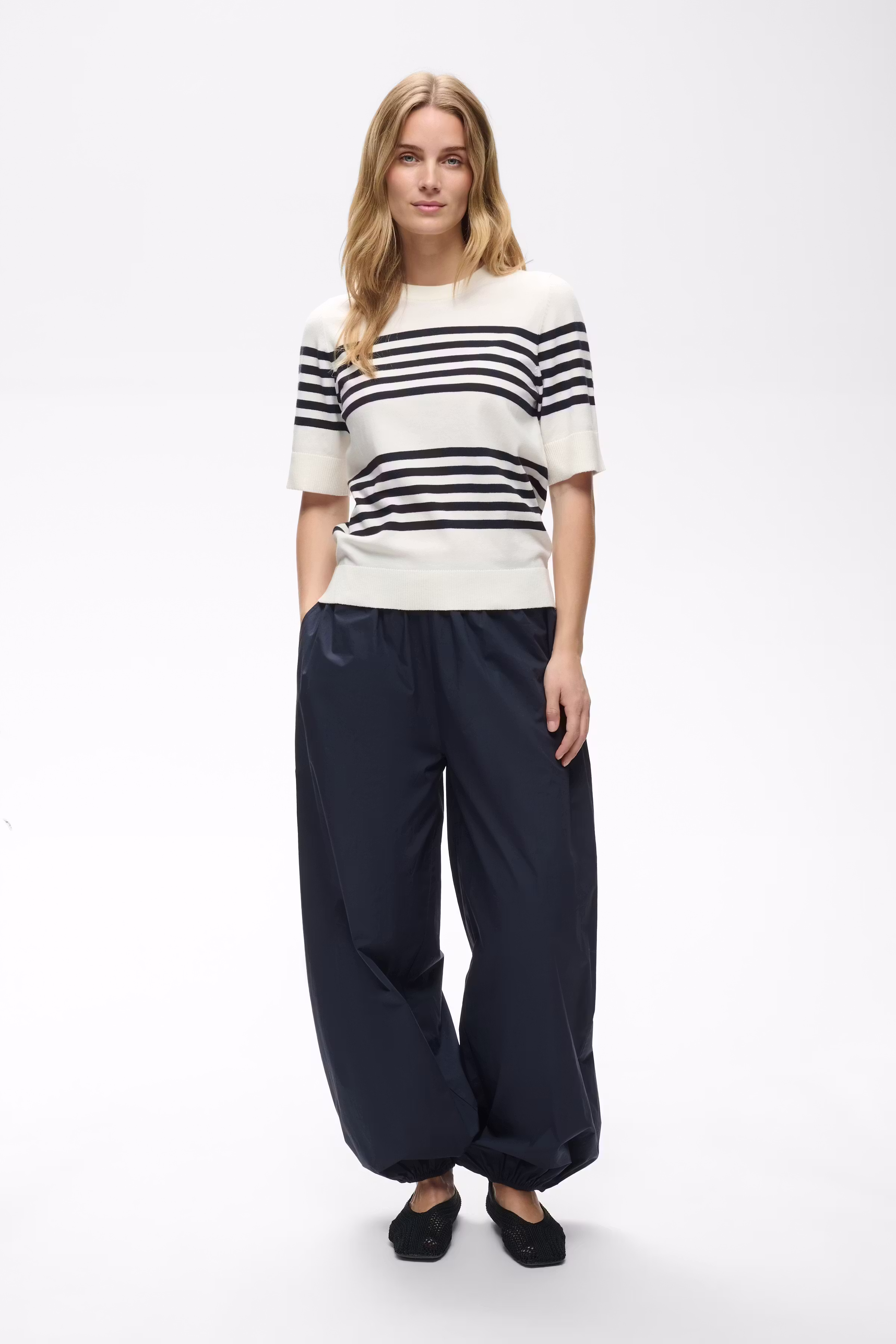 DzanaPW Pullover LOOKBOOK FRONT 30311121-305580