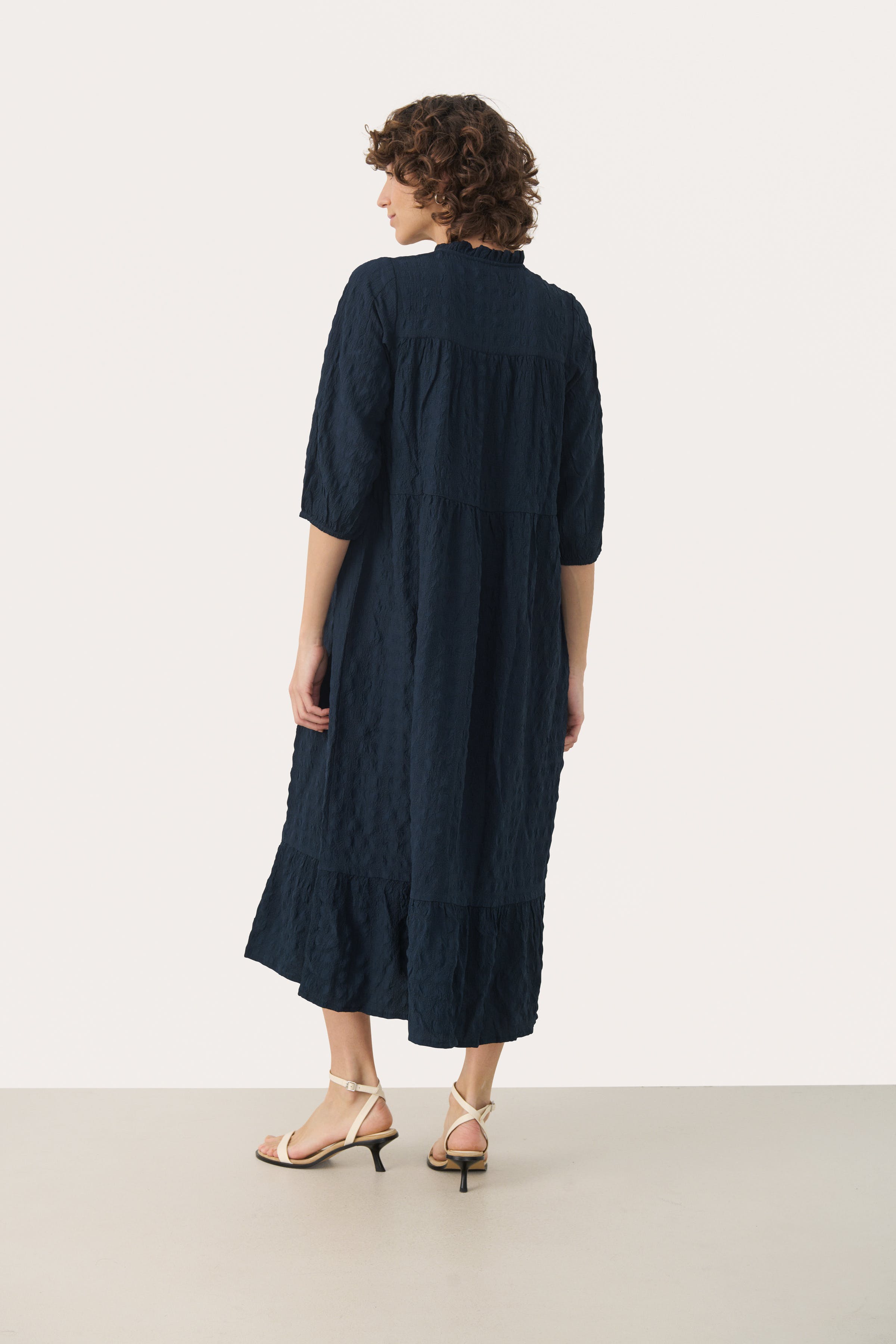 GimaliaPW Klänning LOOKBOOK BACK 30309592-194109