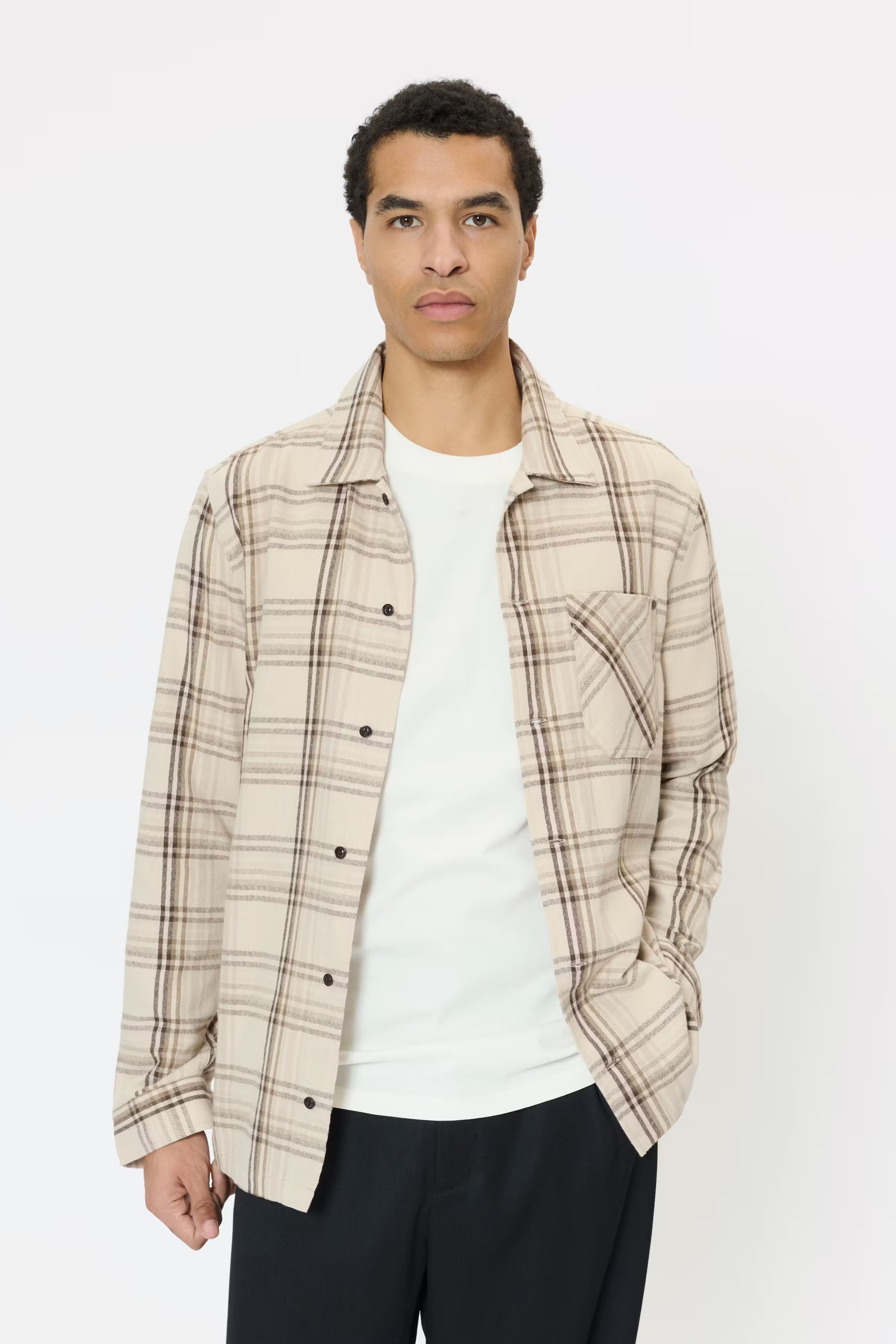 MApelton Skjorte LOOKBOOK FRONT 30208628-190912