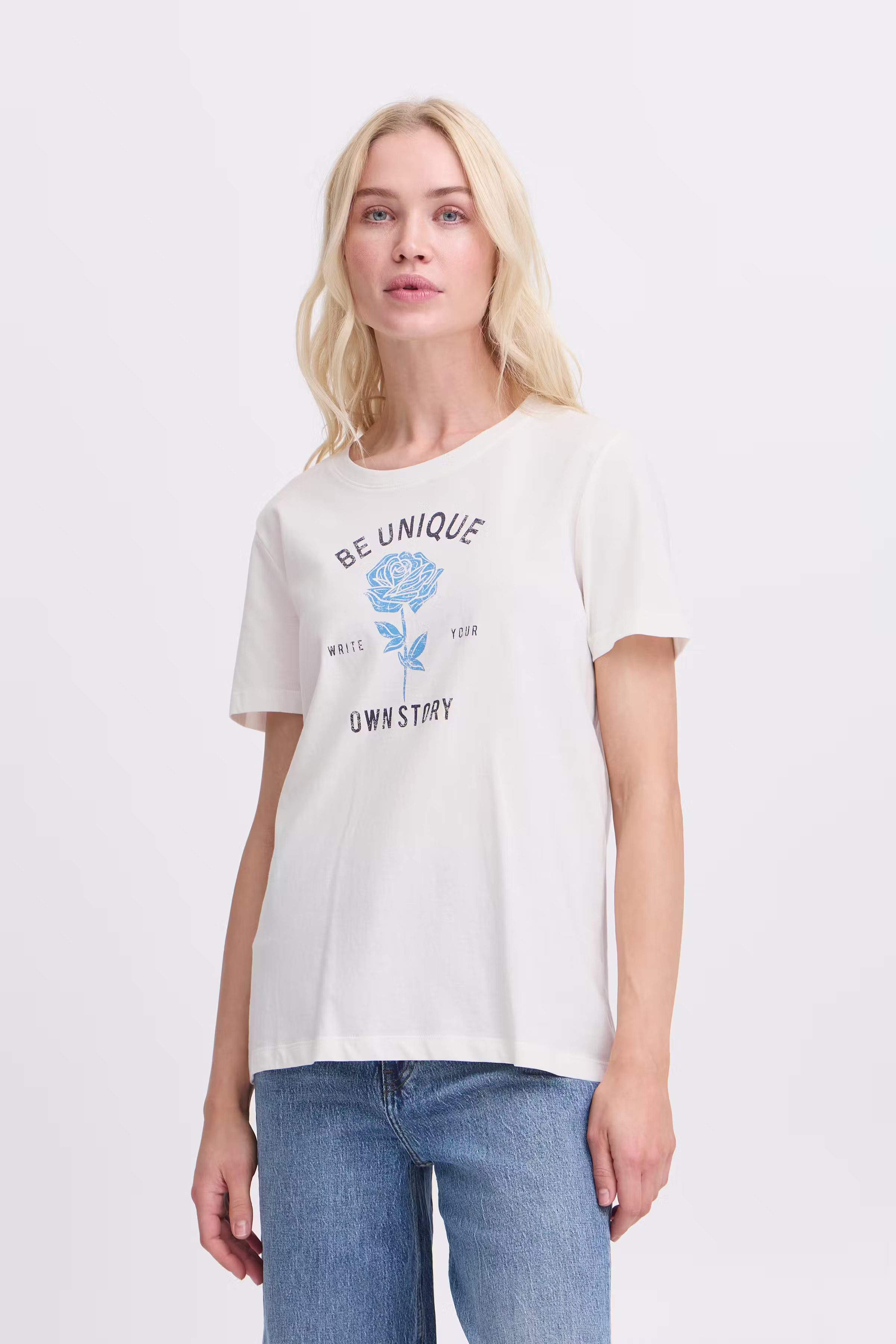 BYSOBBE T-shirt LOOKBOOK FRONT 20816695-114300