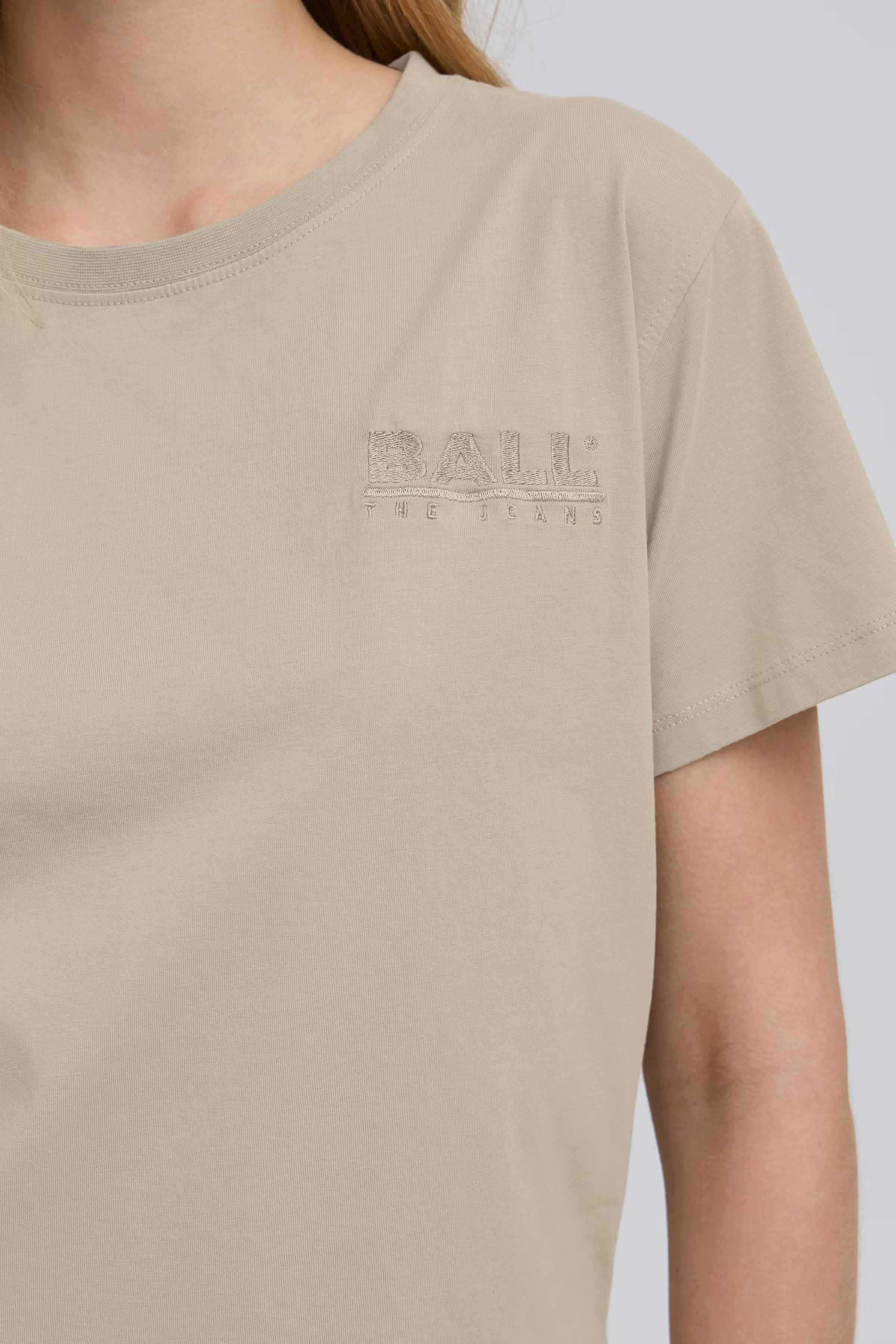 BASIMONA T-shirt LOOKBOOK DETAIL 50405121-170510