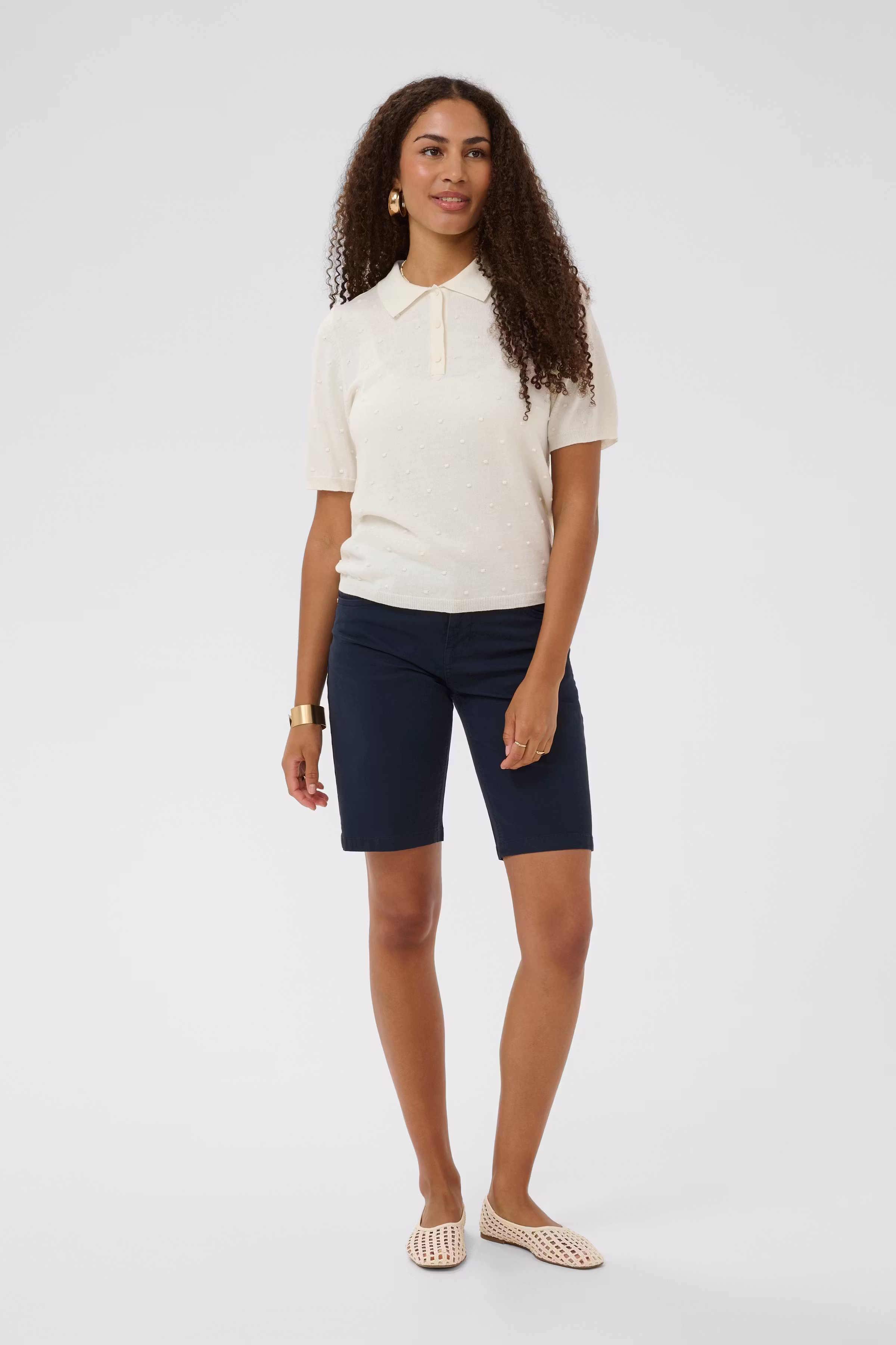 CRBerta Shorts LOOKBOOK FRONT 10614874-193923