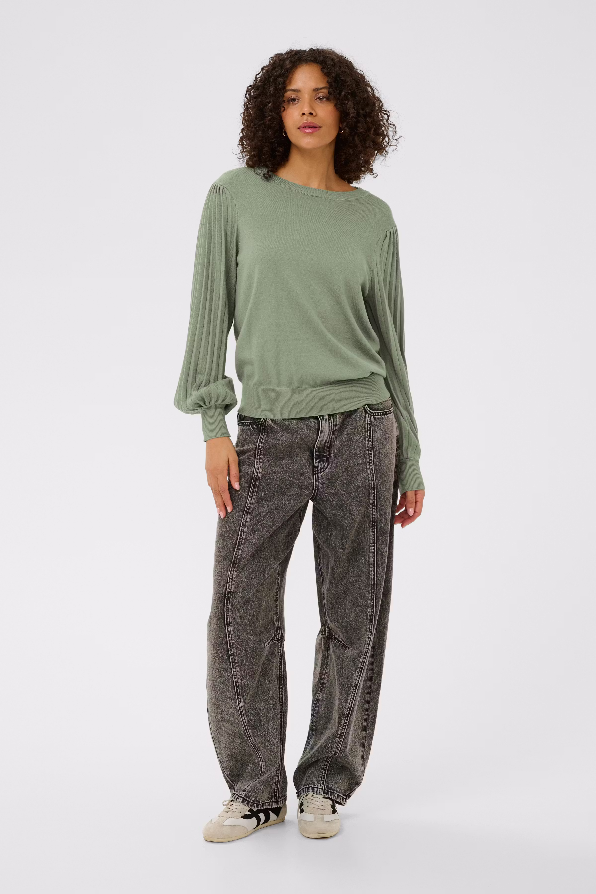 KAlone Pullover LOOKBOOK FRONT 10507905-176212