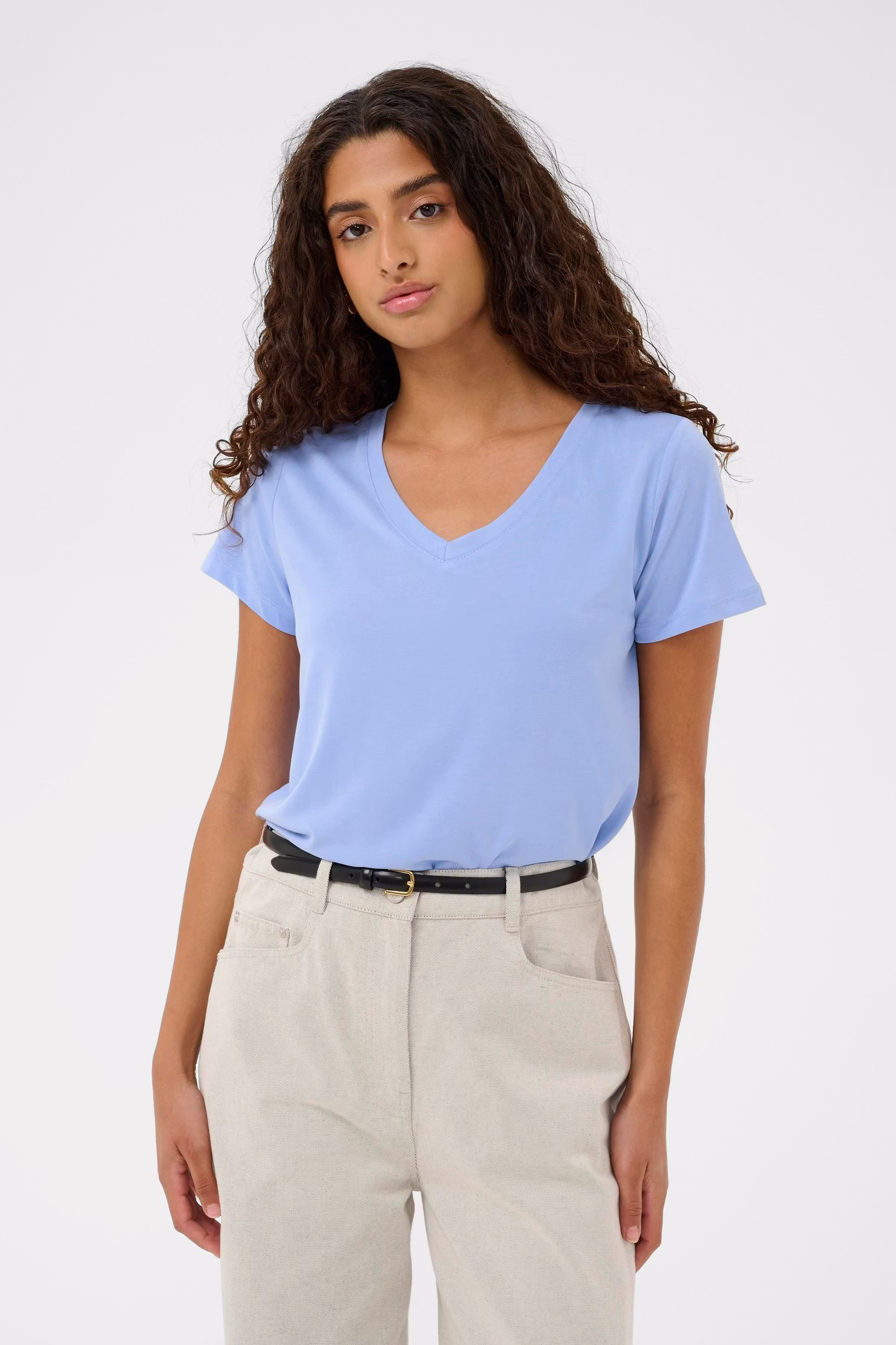 SLColumbine V-neck T-shirt LOOKBOOK FRONT 30404284-164030