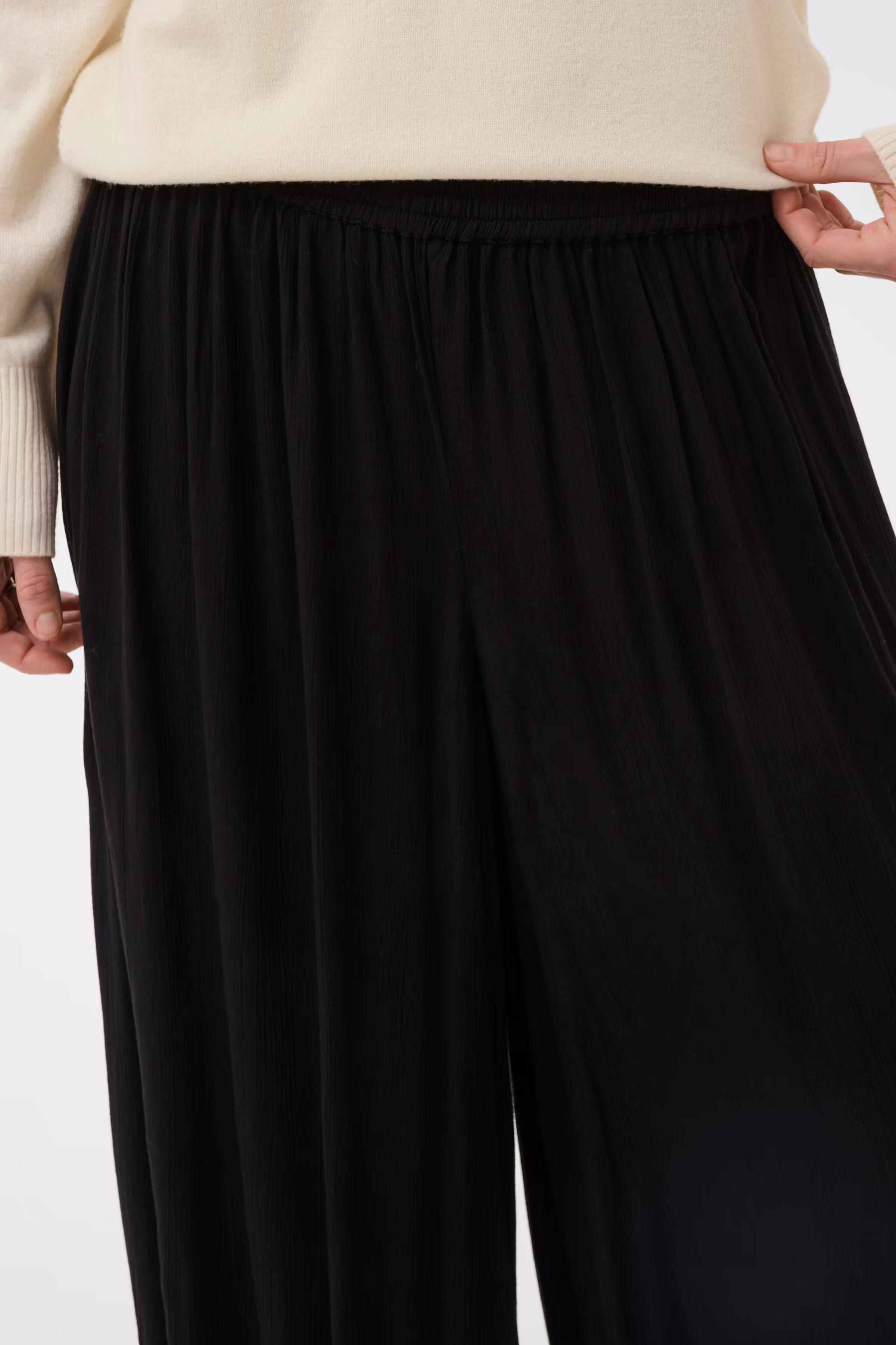 SLZaya Byxor LOOKBOOK DETAIL 30409467-194008