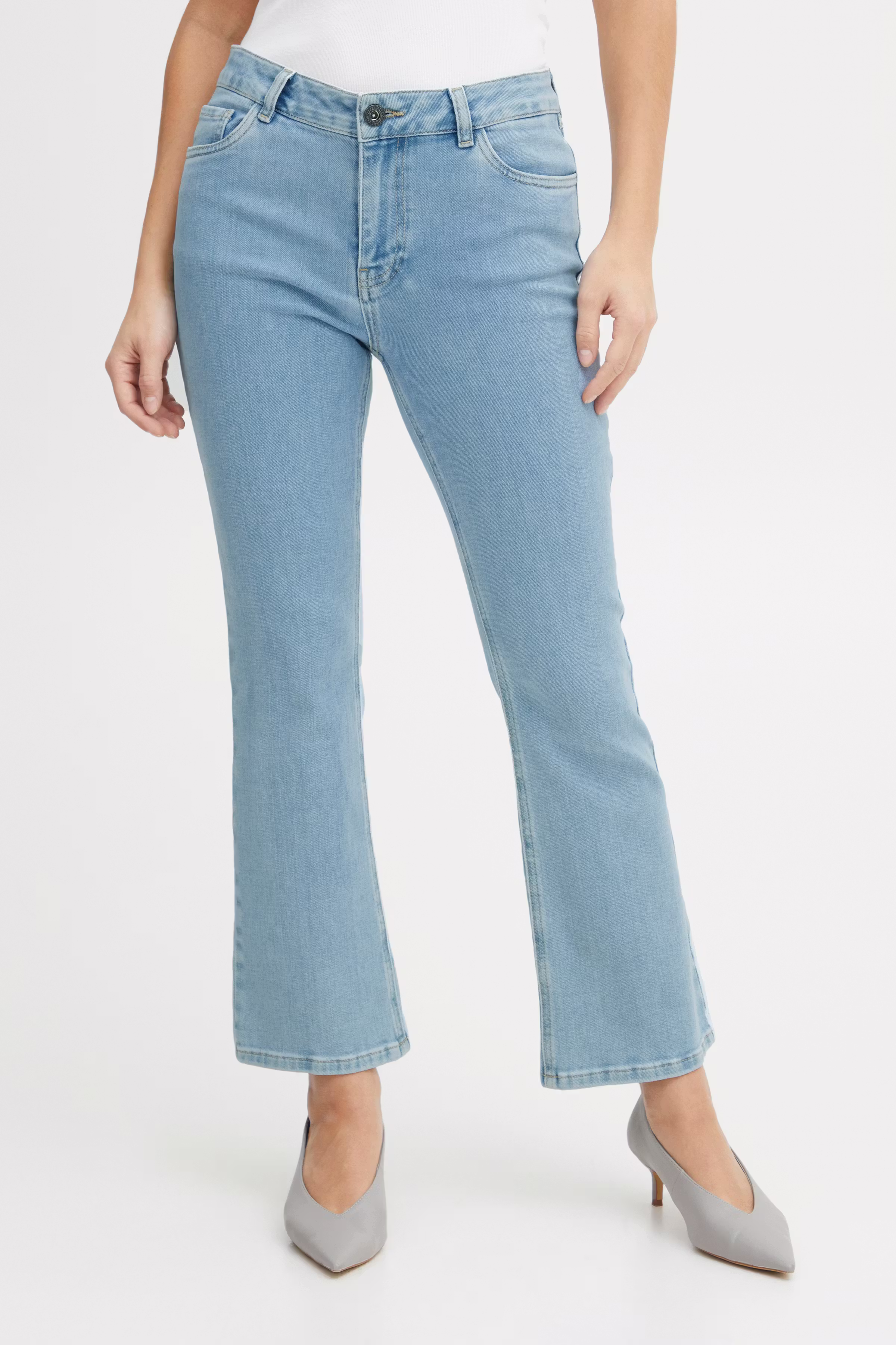 PZRIA Jeans LOOKBOOK FRONT 50207172-200008