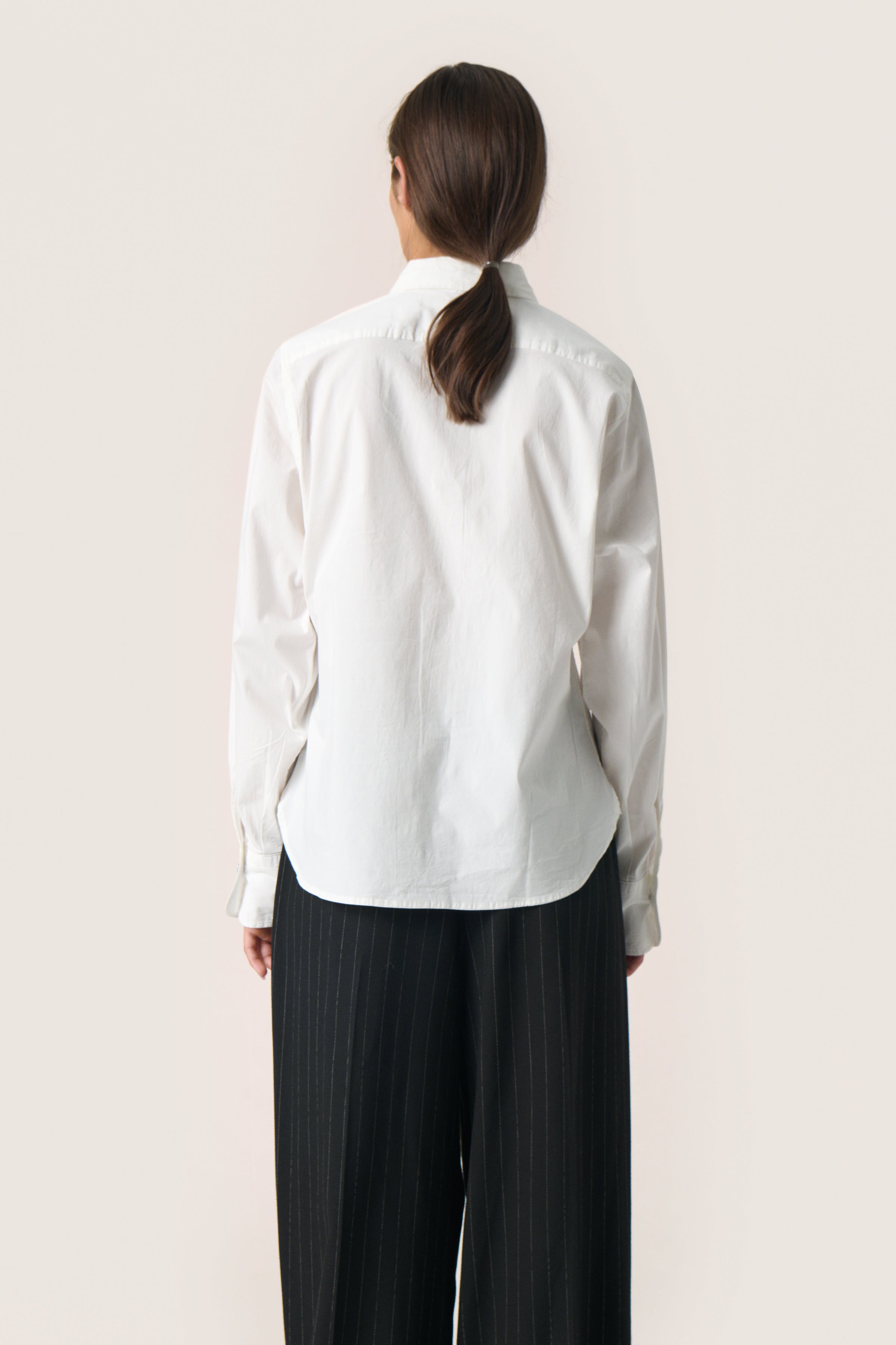 SLAlonna Shirt LOOKBOOK BACK 30407992-110701