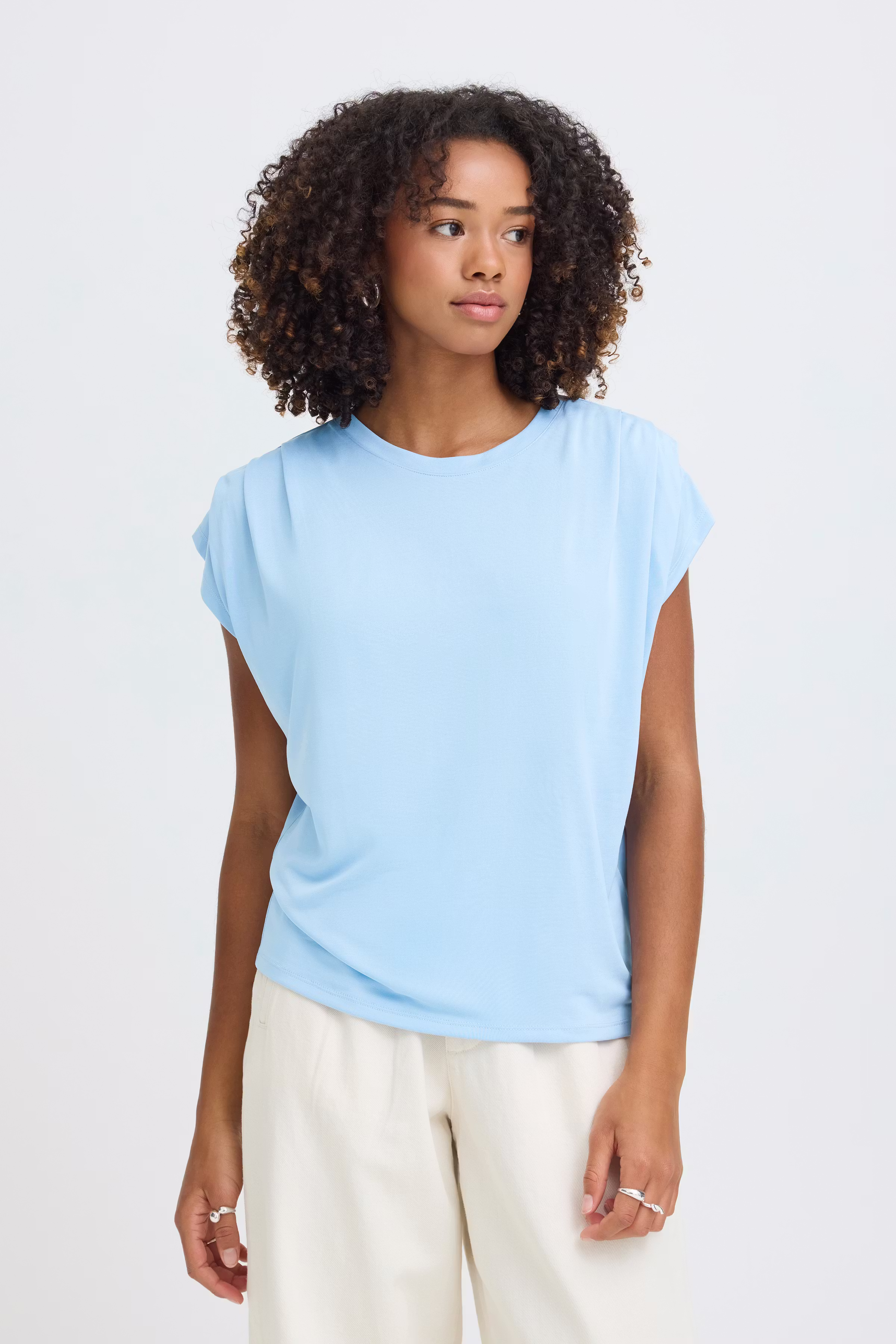 IHLISKEN Top LOOKBOOK FRONT 20114138-144214