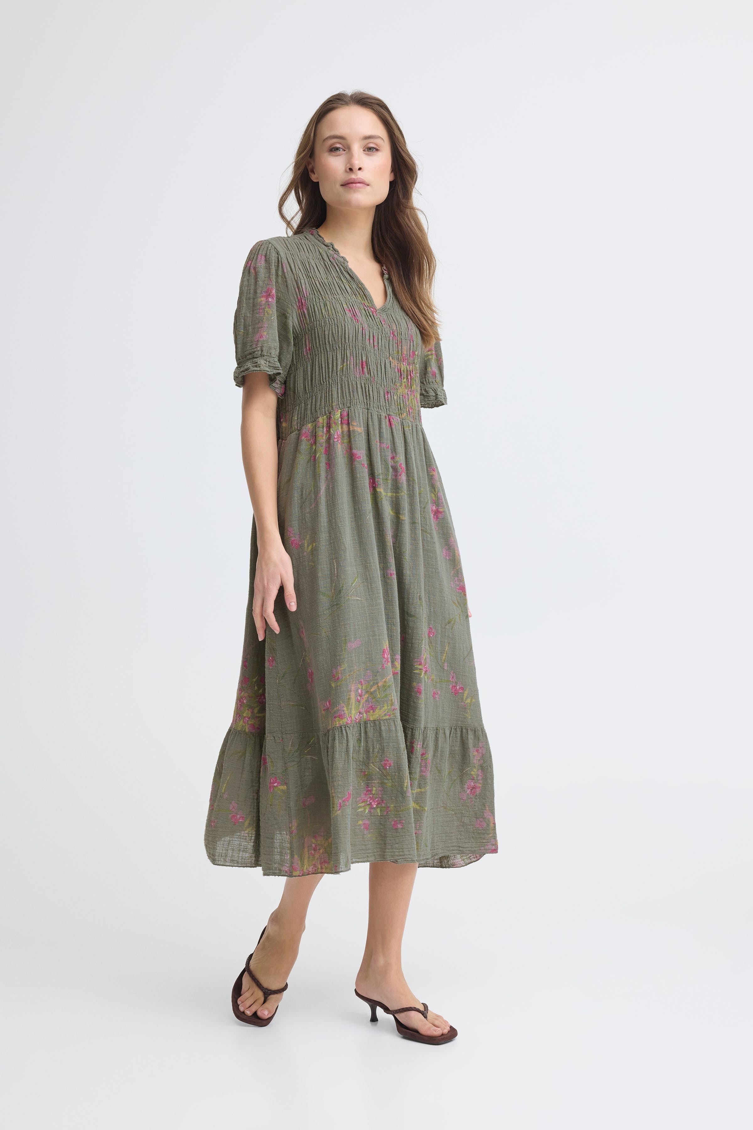 SBALEXA Kleid LOOKBOOK FRONT 22101173-180515